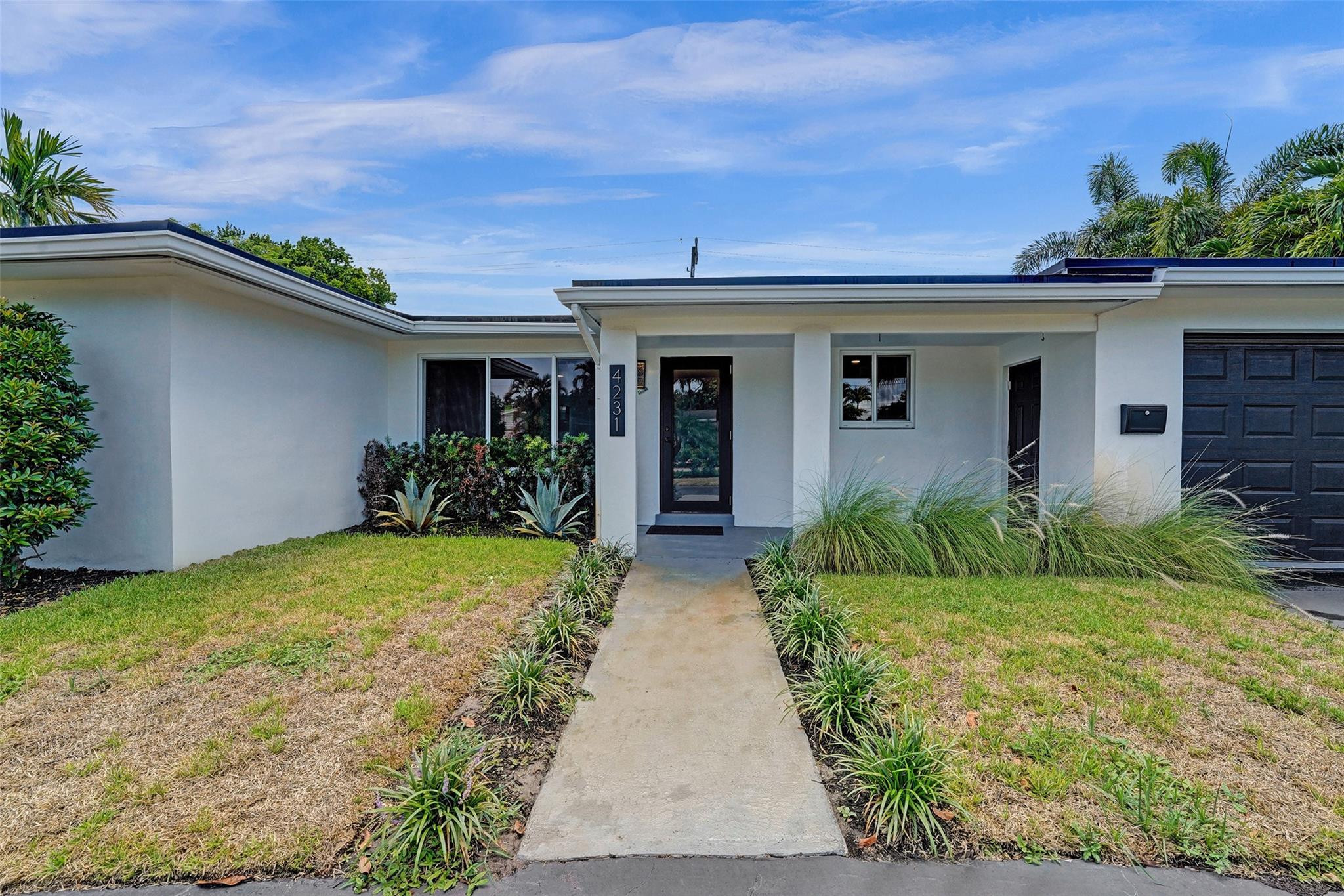 4231 NE 20th Ave