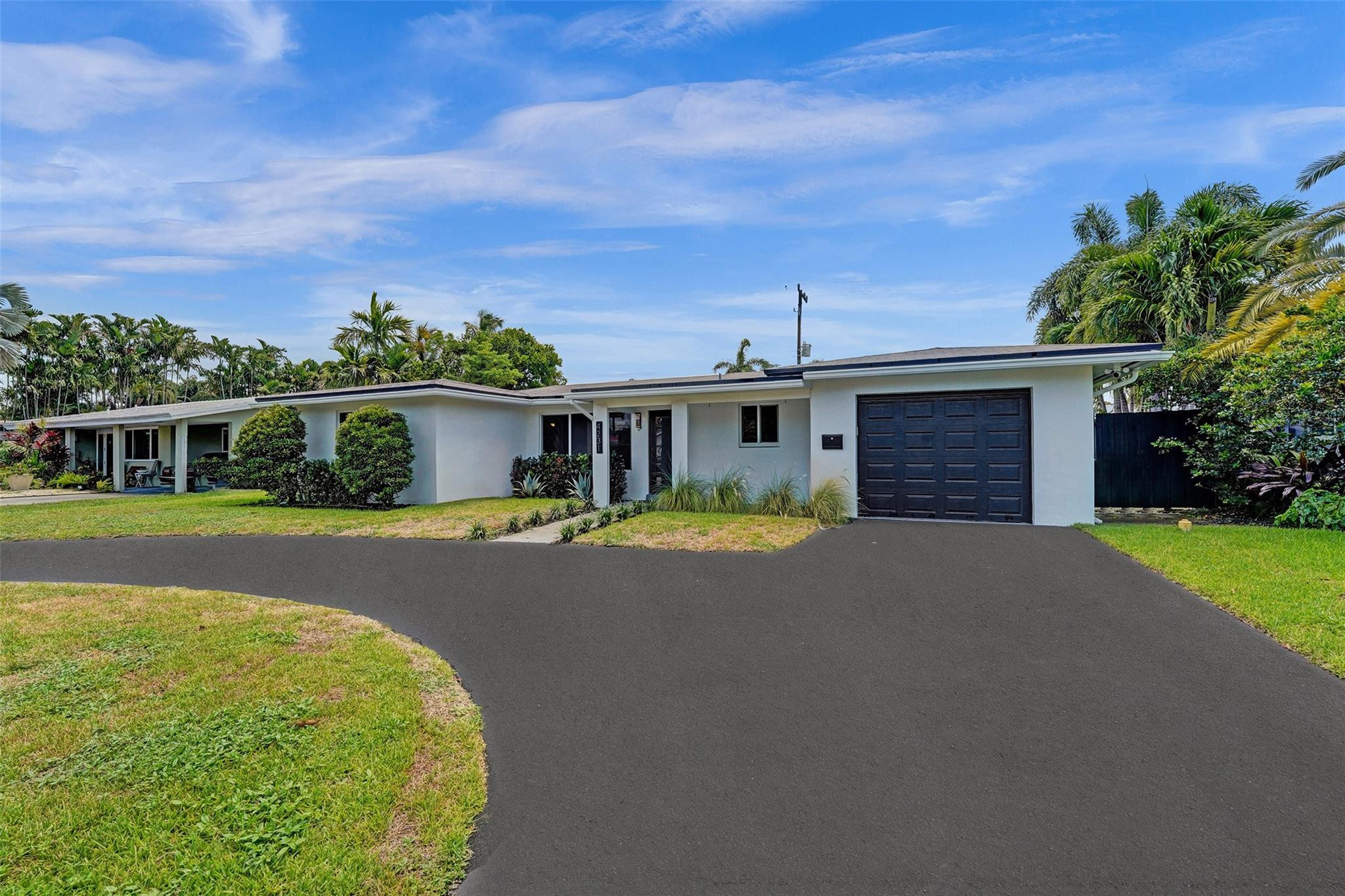4231 NE 20th Ave