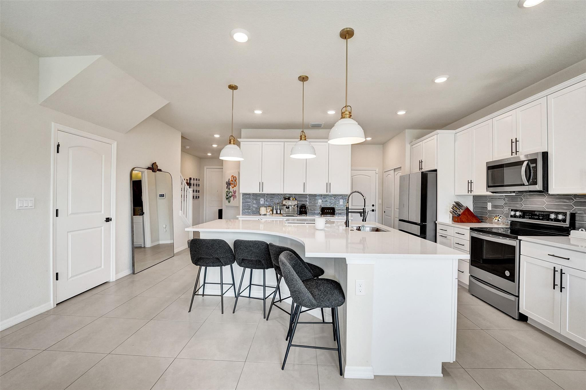 2118 Appleton Circle