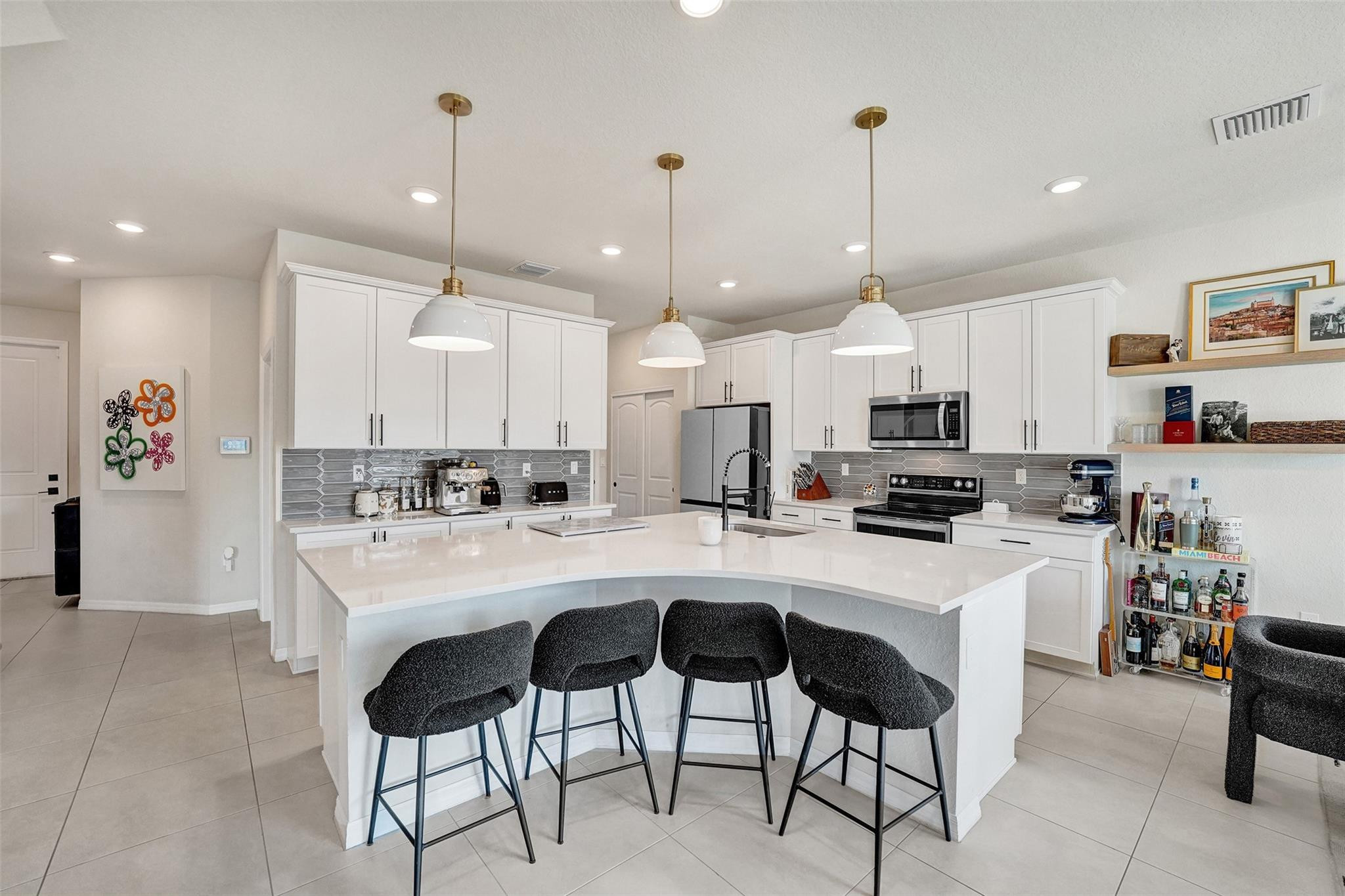 2118 Appleton Circle