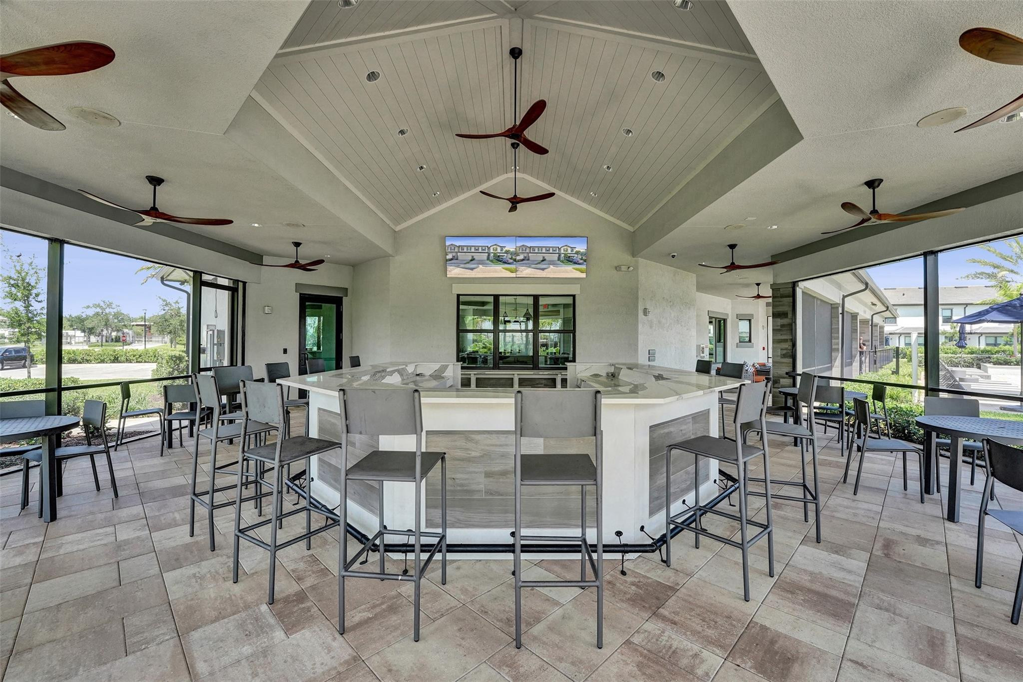 2118 Appleton Circle