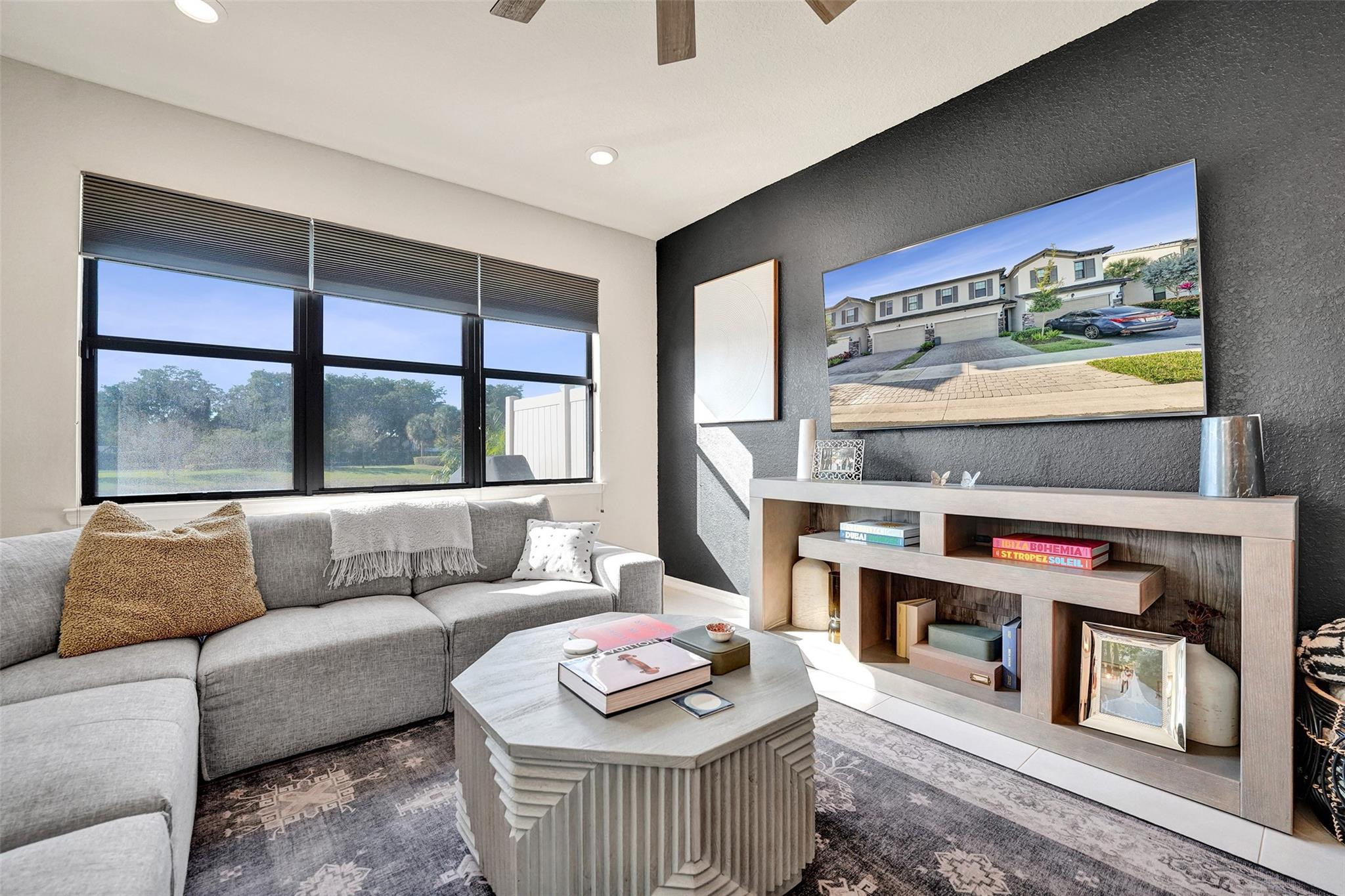 2118 Appleton Circle