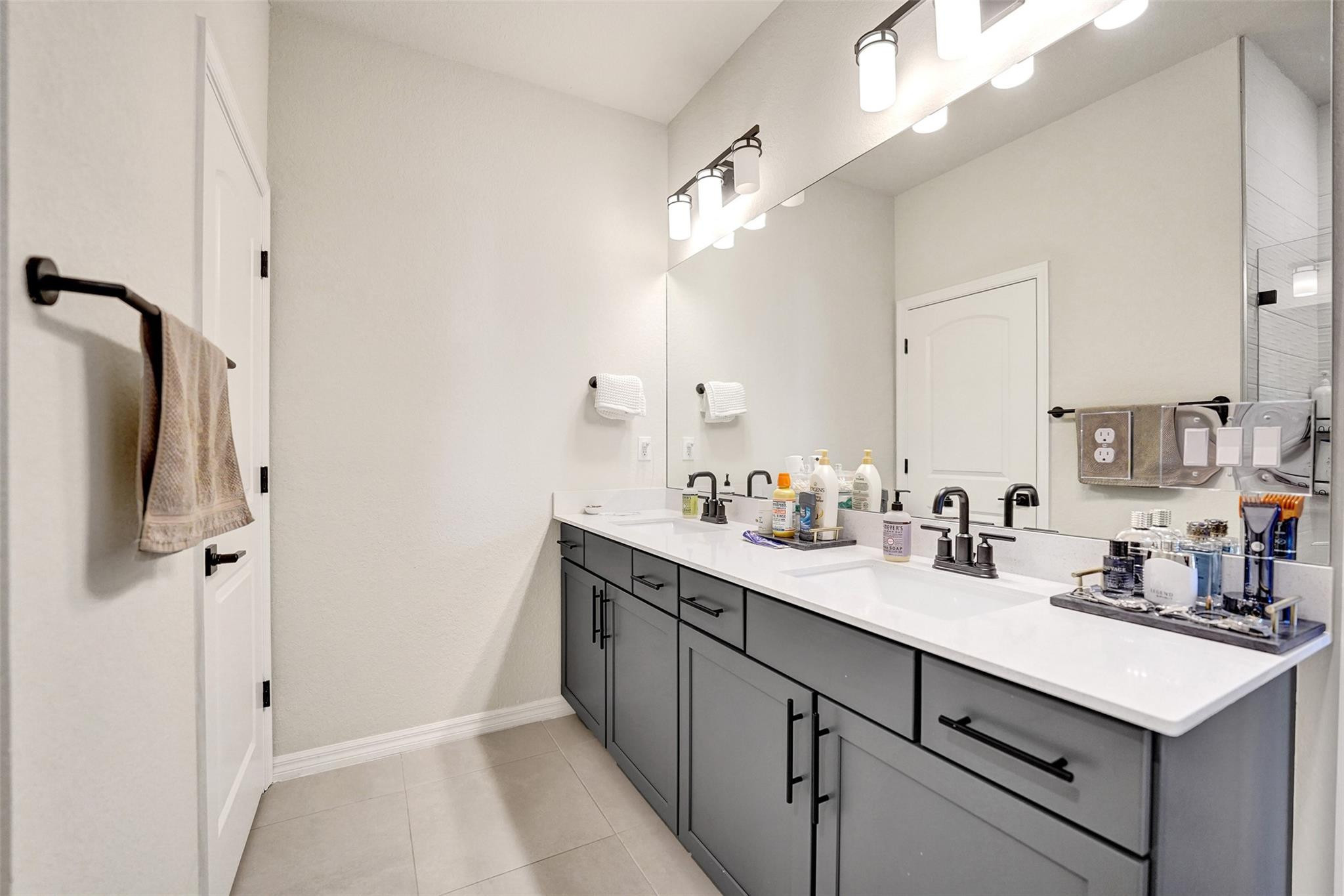 2118 Appleton Circle