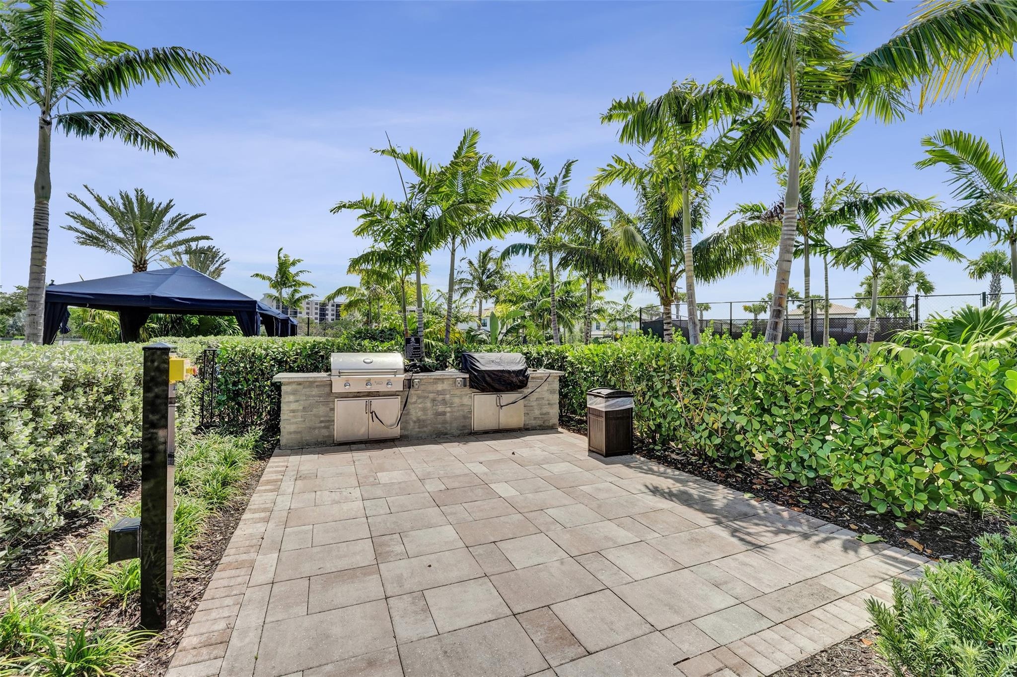 2118 Appleton Circle