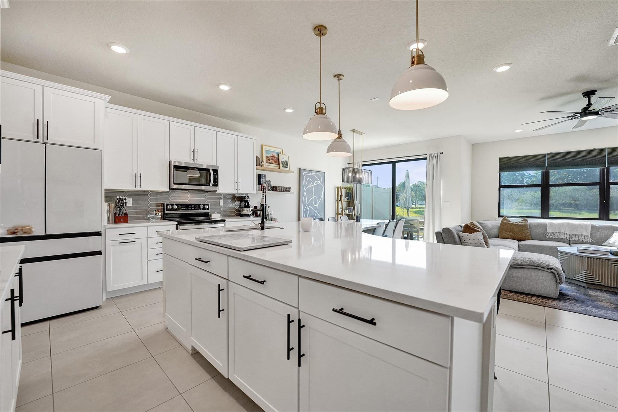 2118 Appleton Circle