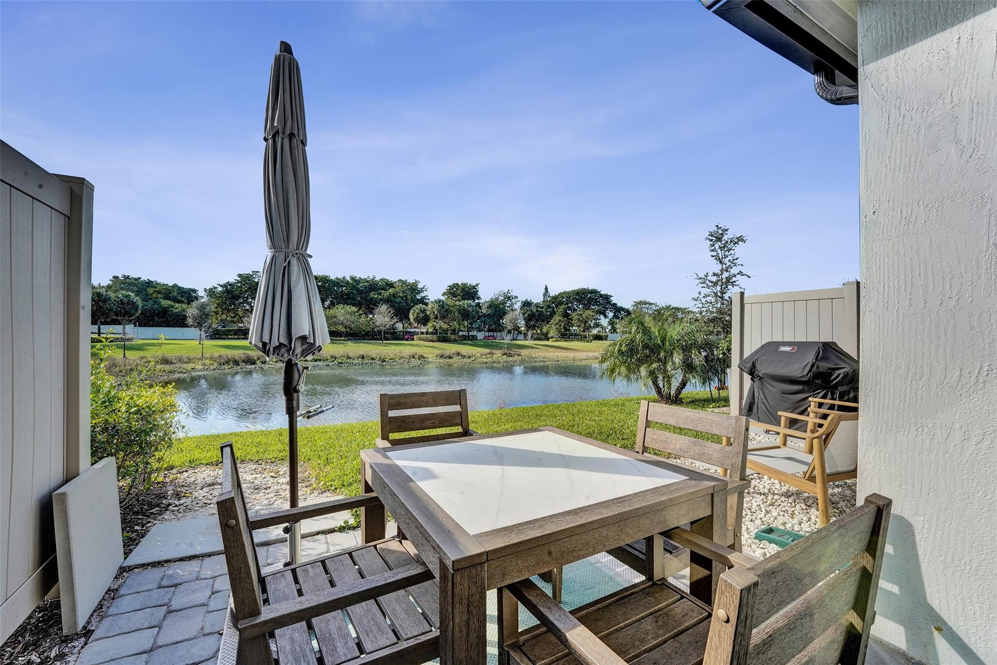 2118 Appleton Circle