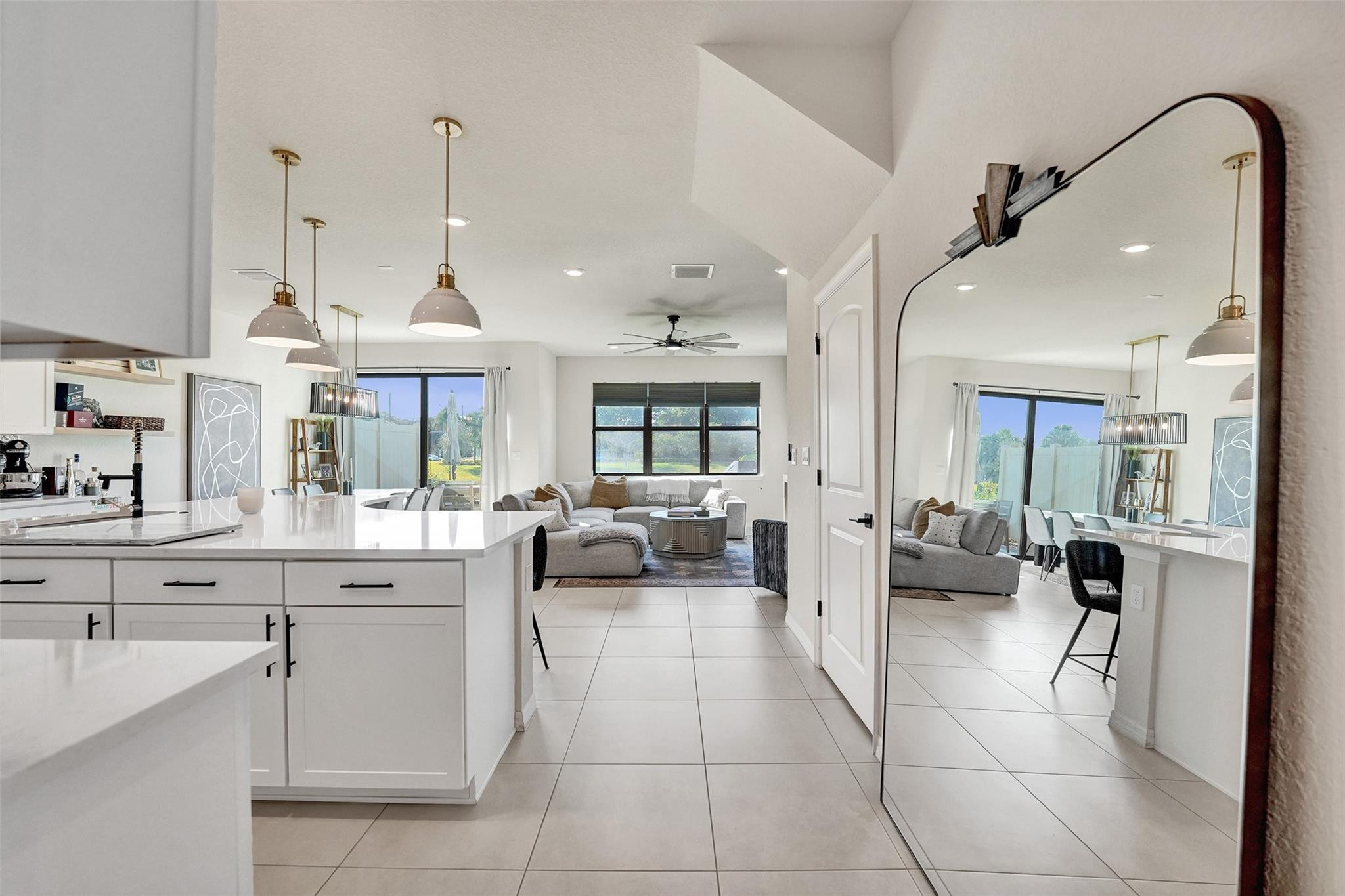 2118 Appleton Circle