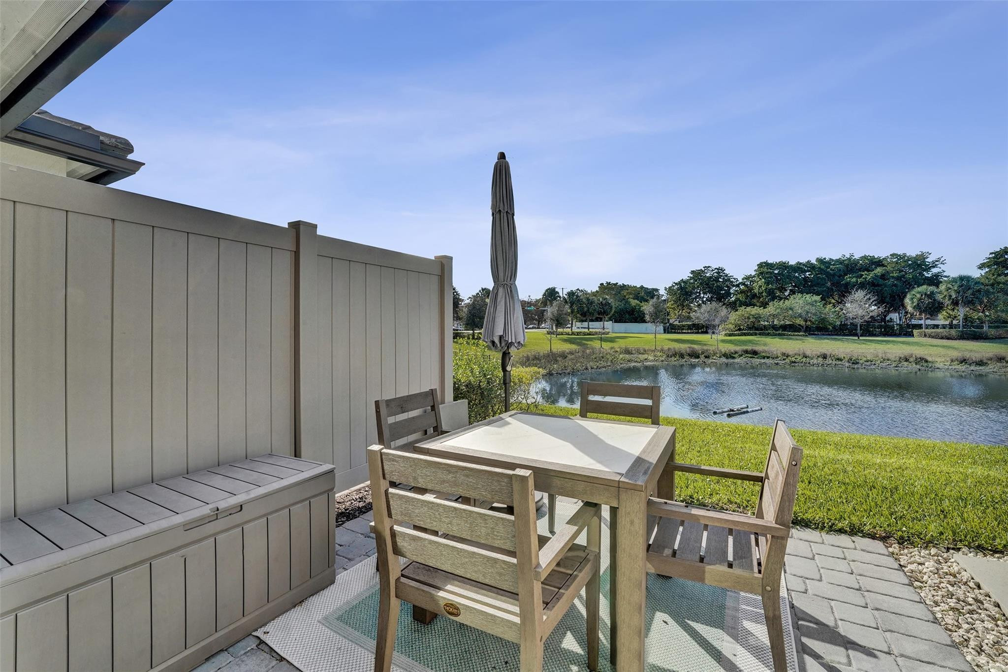 2118 Appleton Circle