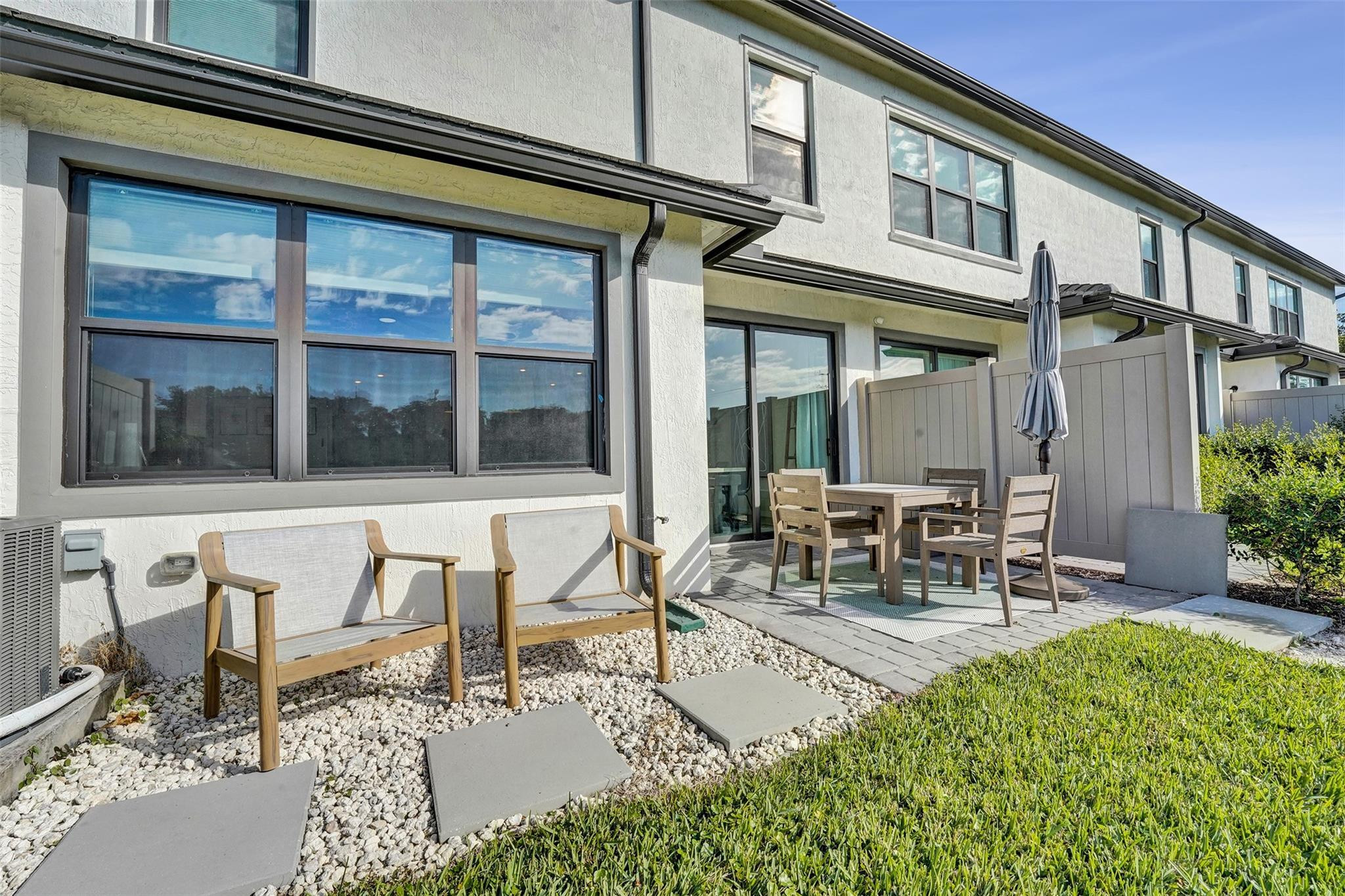 2118 Appleton Circle