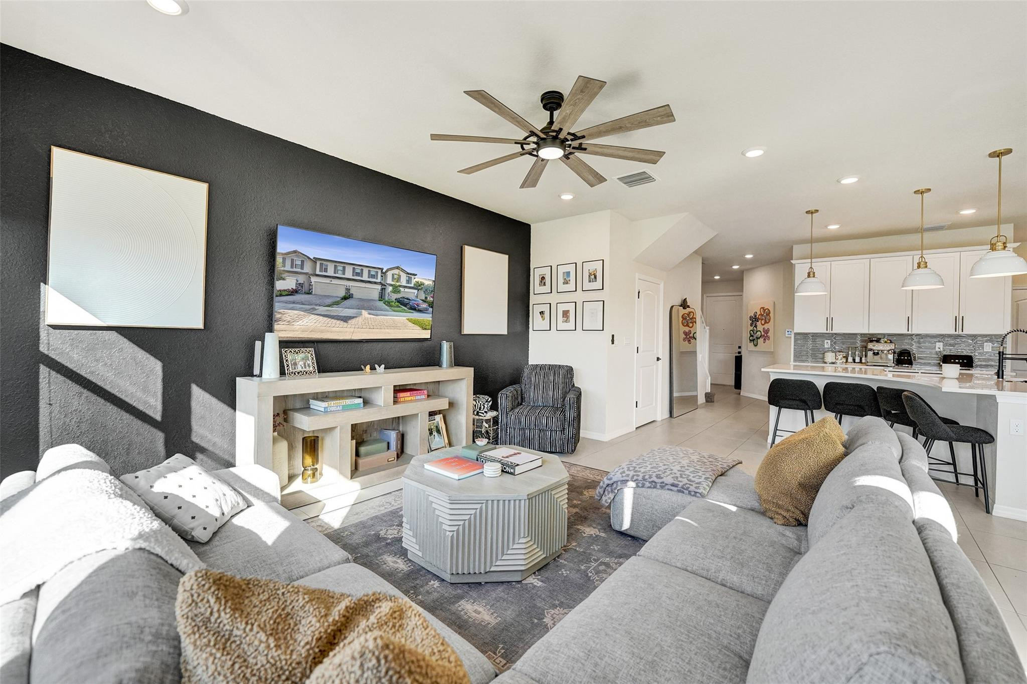 2118 Appleton Circle