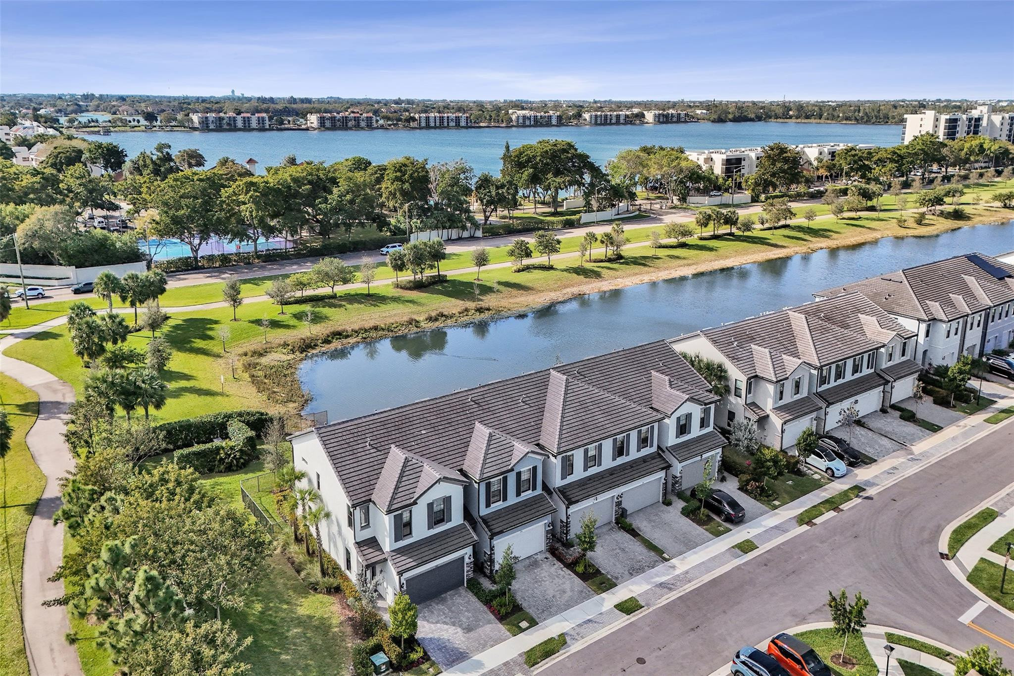 2118 Appleton Circle