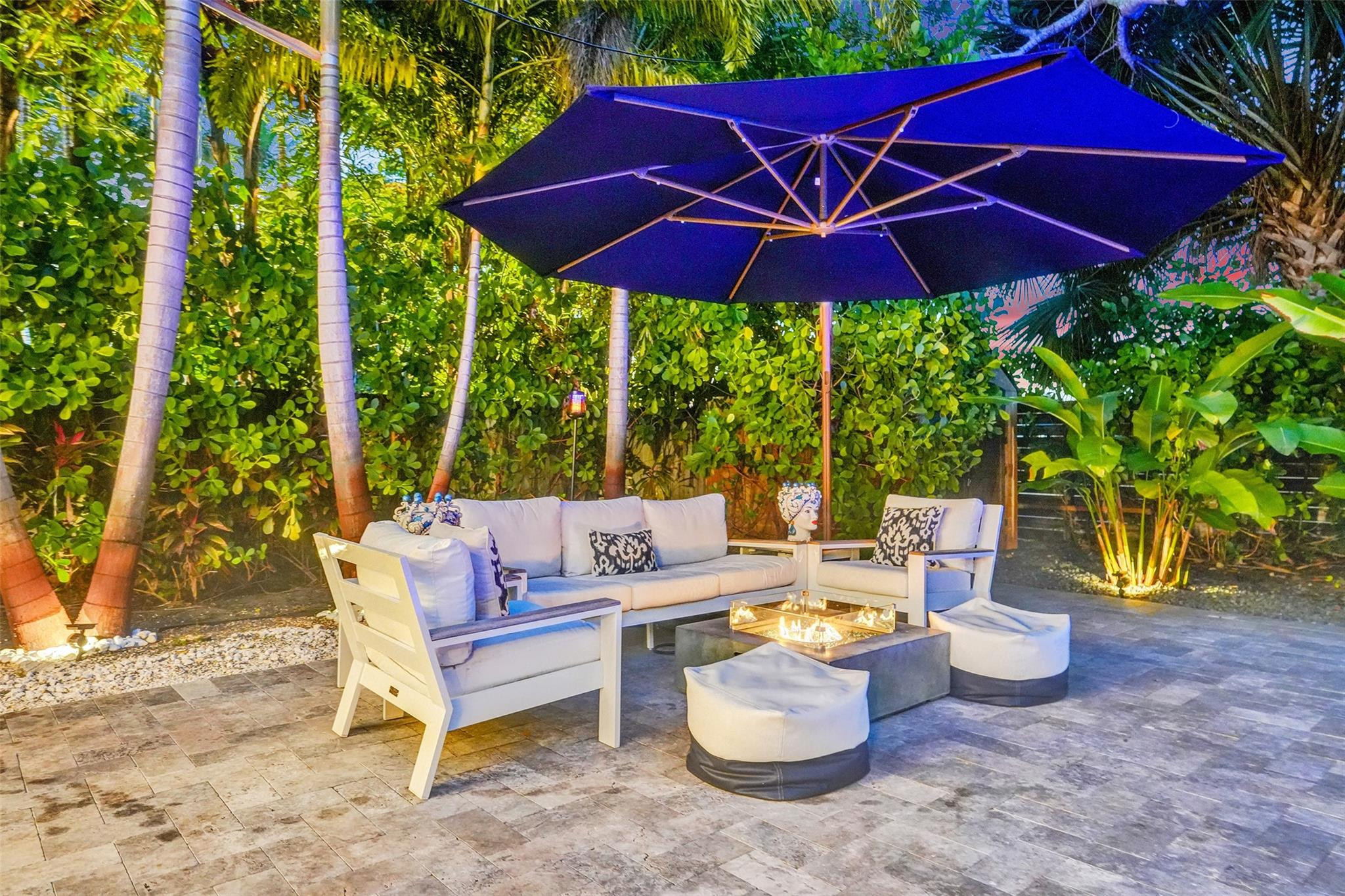 539 NE 25th Street