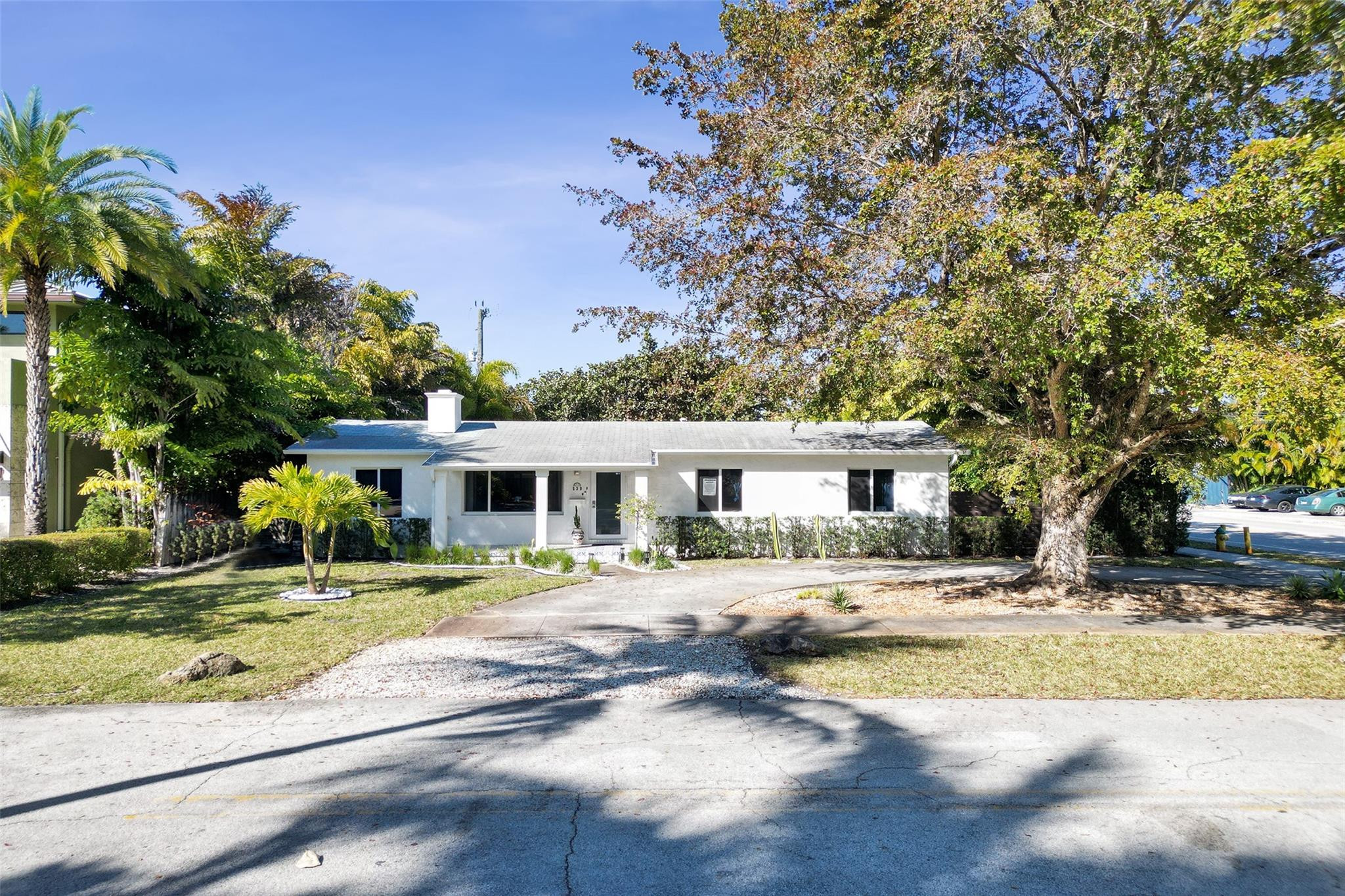 539 NE 25th Street