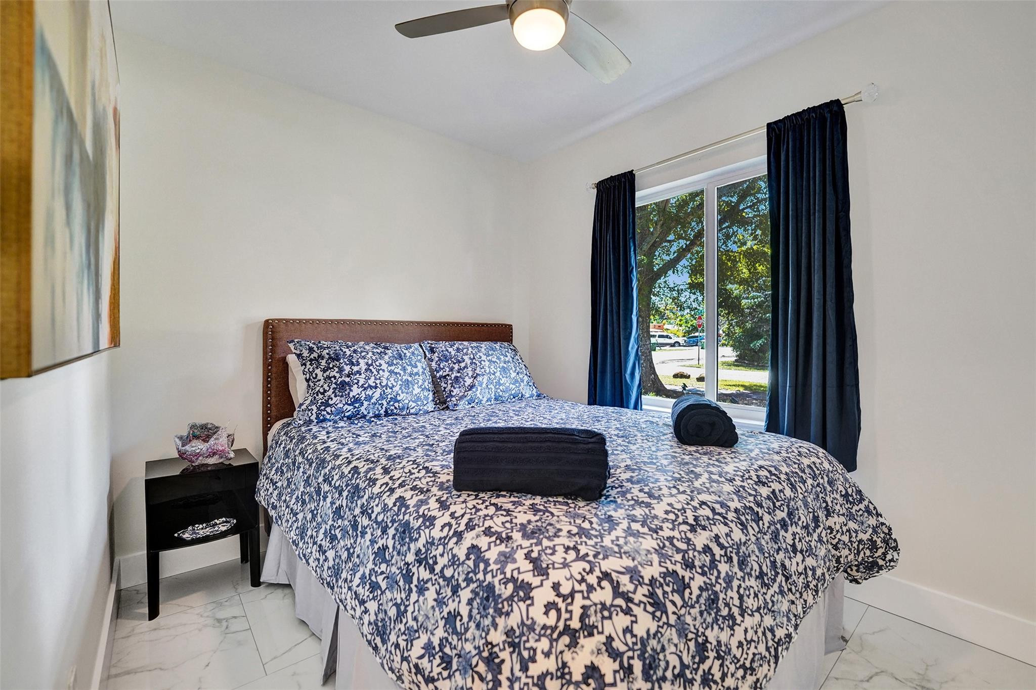 539 NE 25th Street