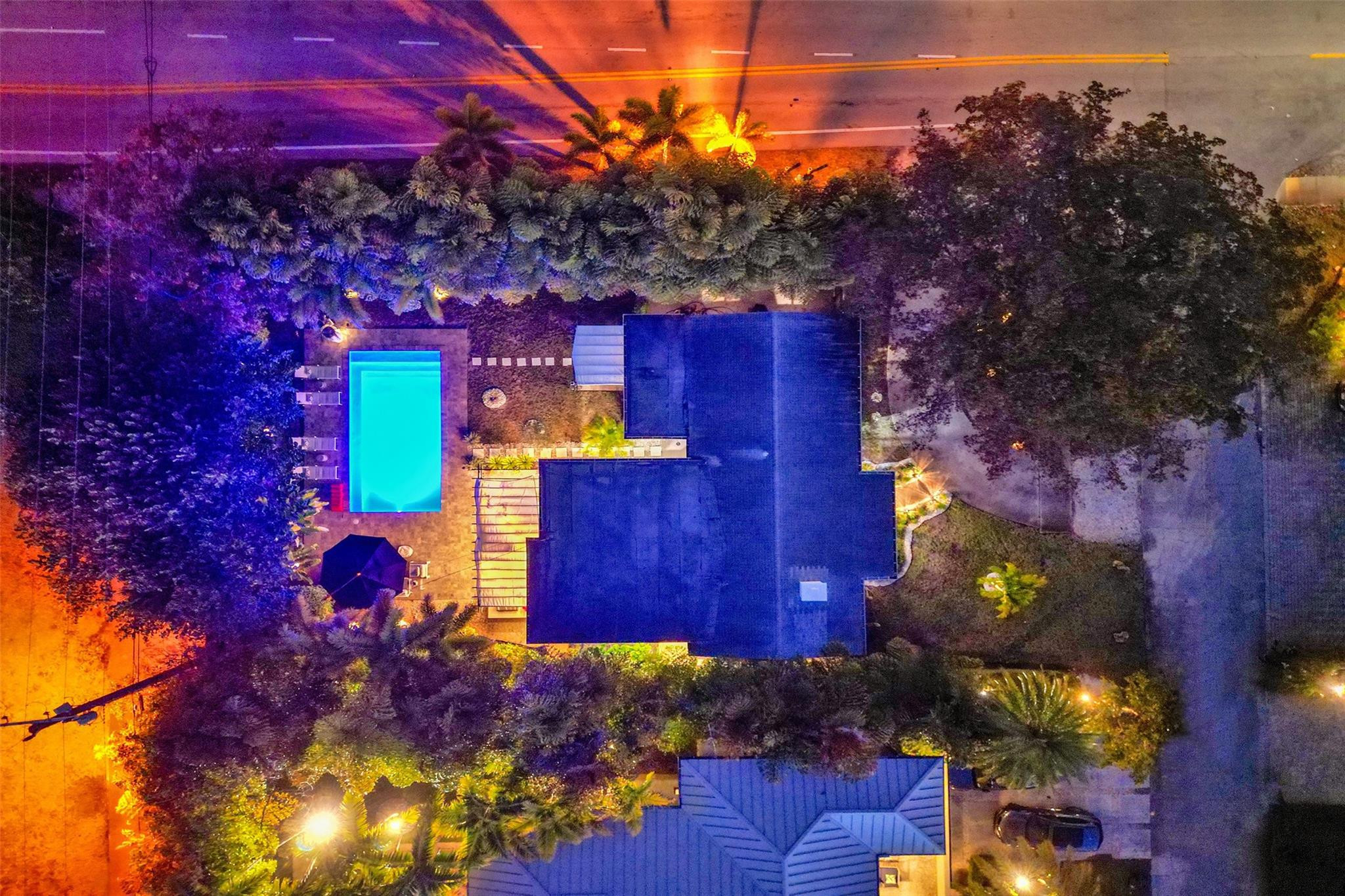 539 NE 25th Street