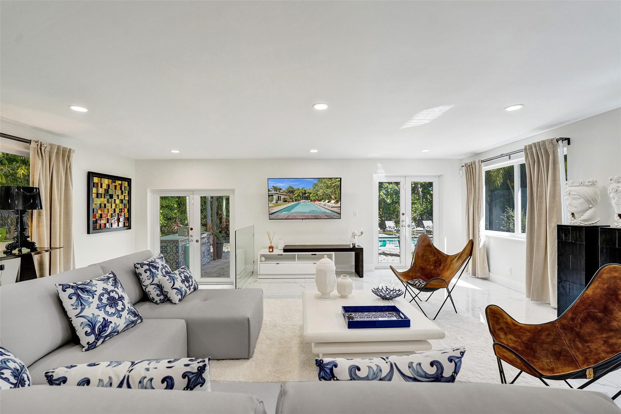 539 NE 25th Street