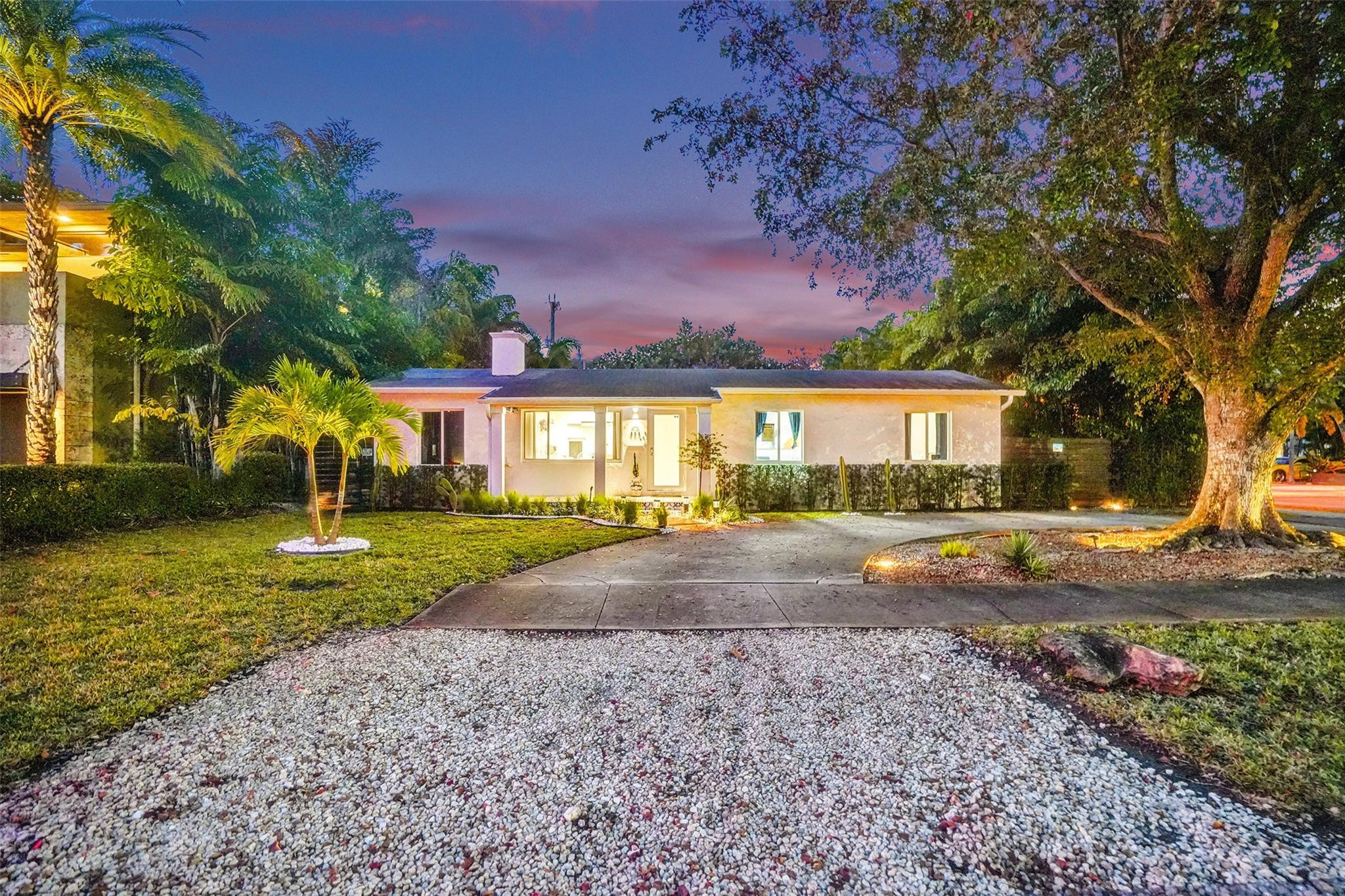 539 NE 25th Street
