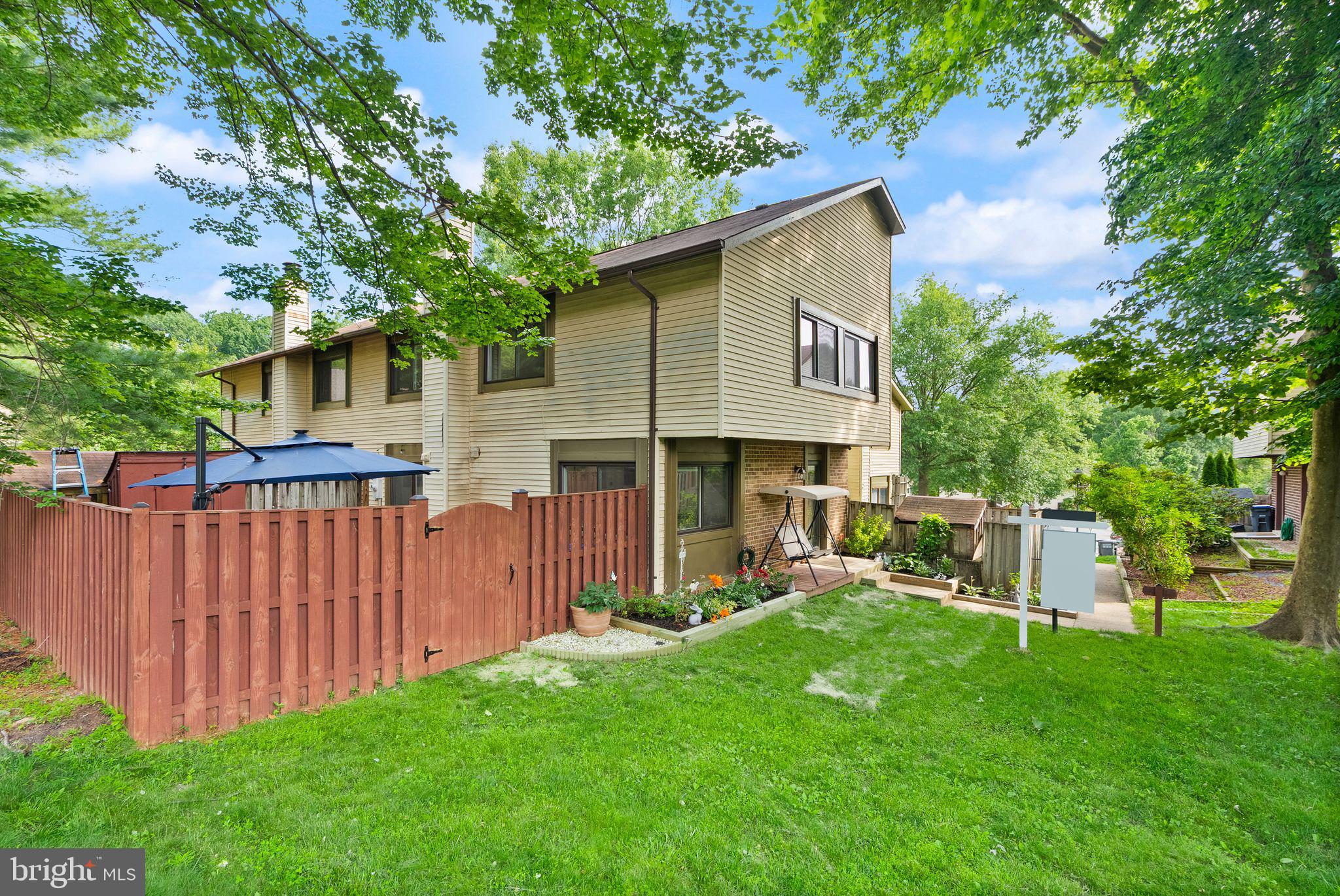 10627 SUMMER OAK COURT