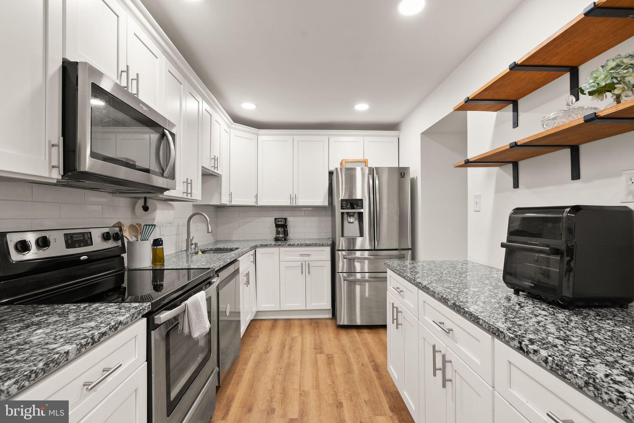 10627 SUMMER OAK COURT