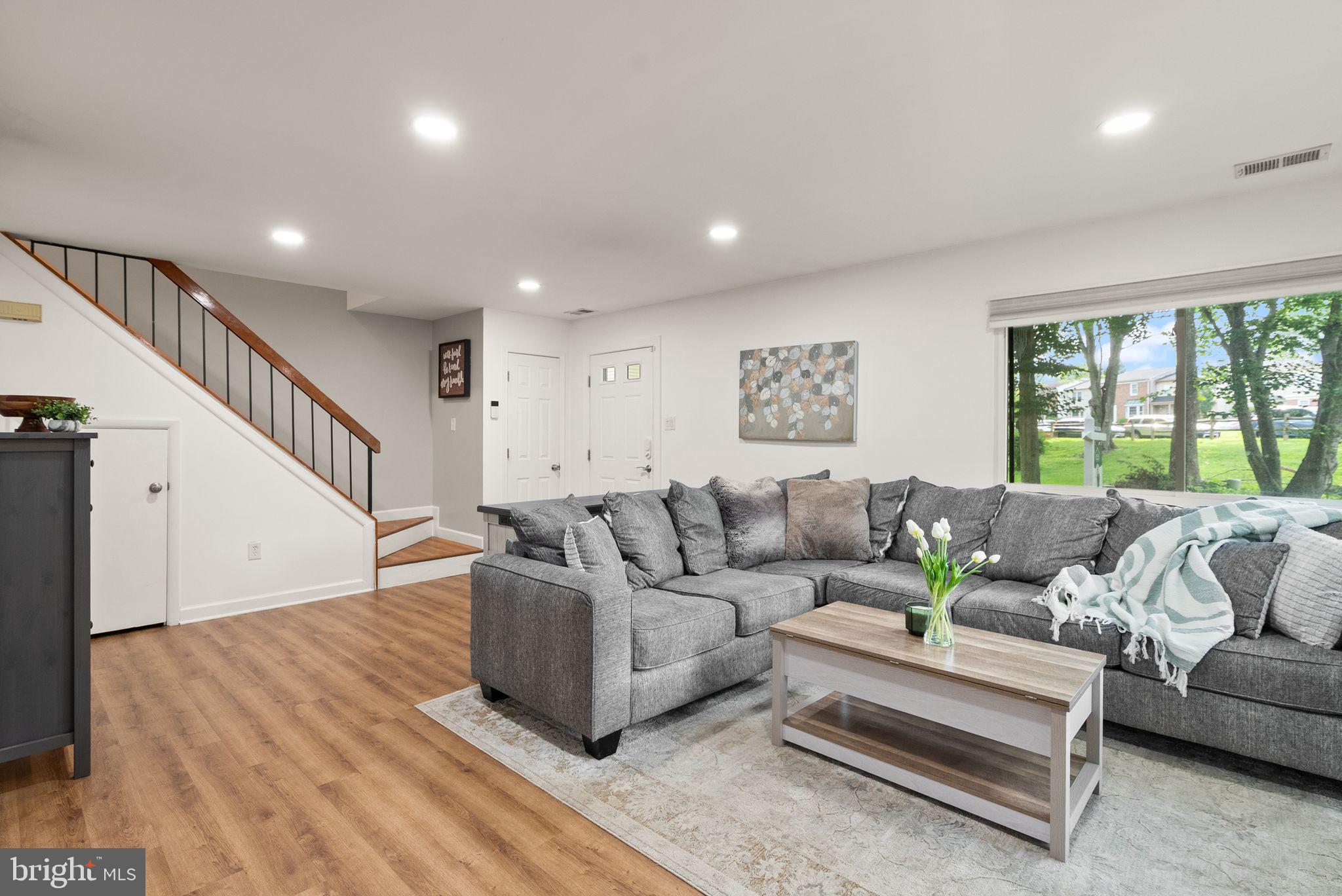 10627 SUMMER OAK COURT