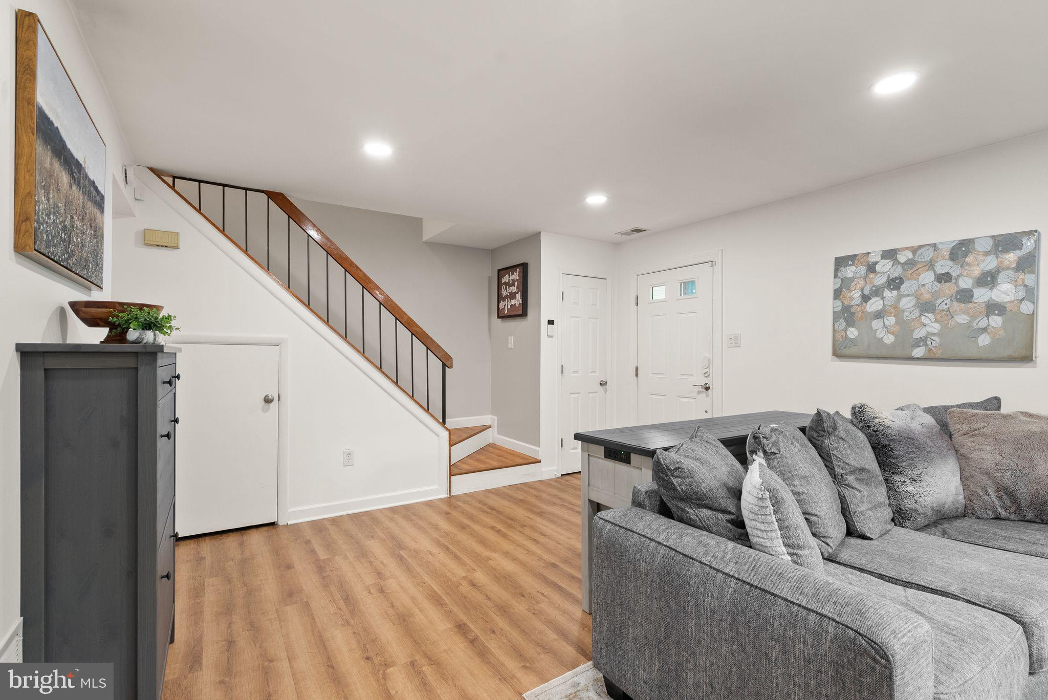 10627 SUMMER OAK COURT