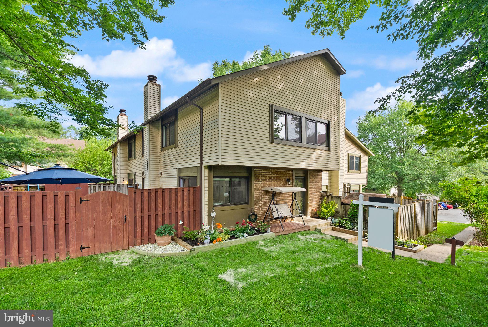 10627 SUMMER OAK COURT