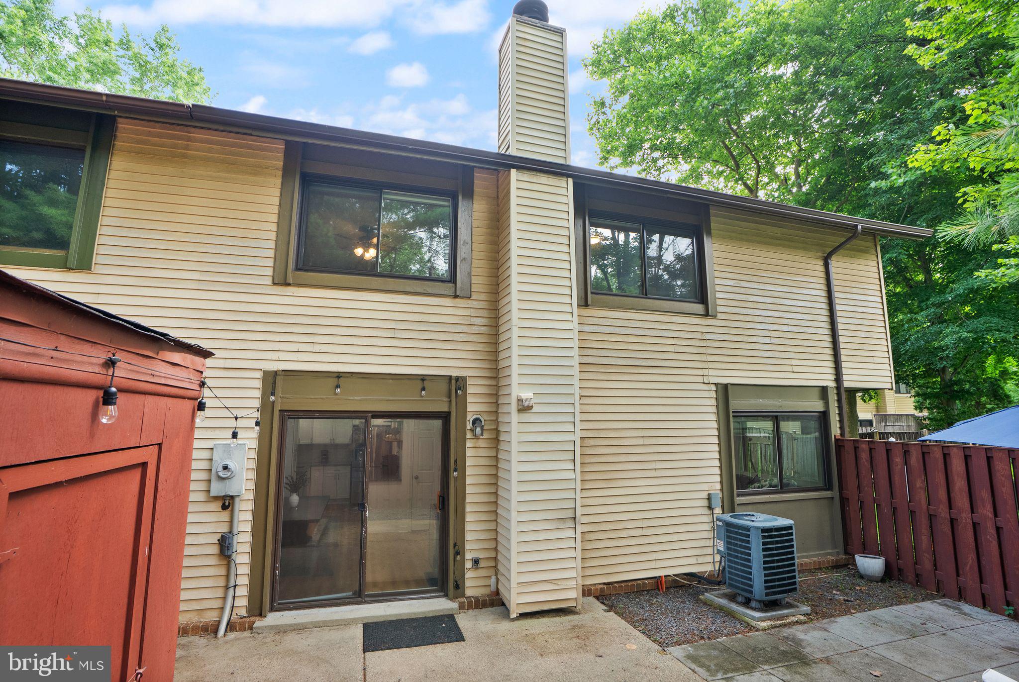 10627 SUMMER OAK COURT