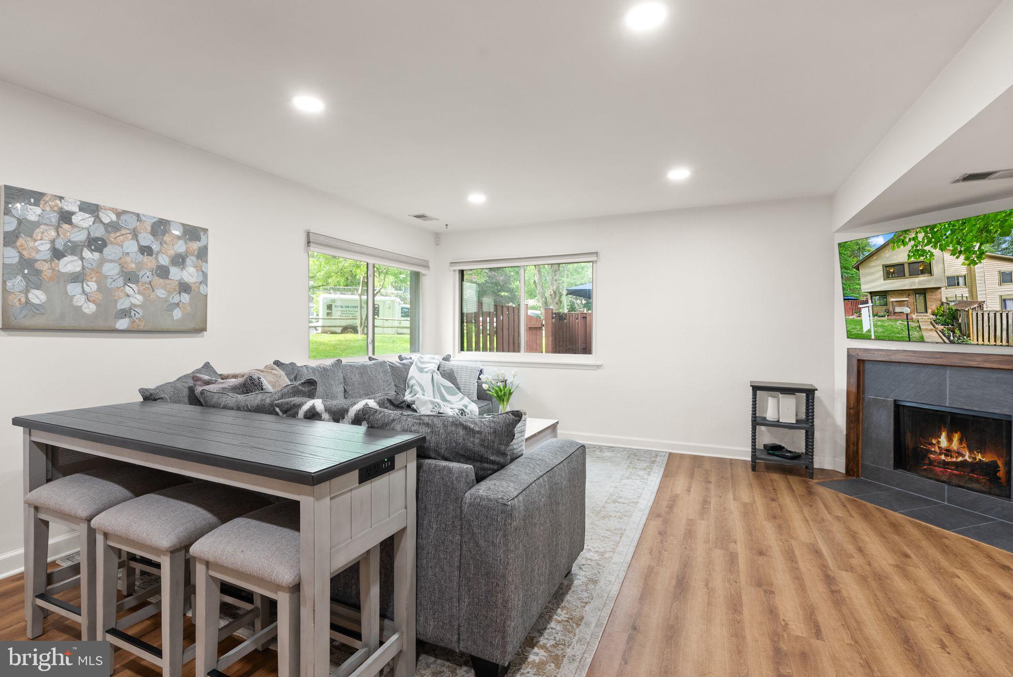 10627 SUMMER OAK COURT