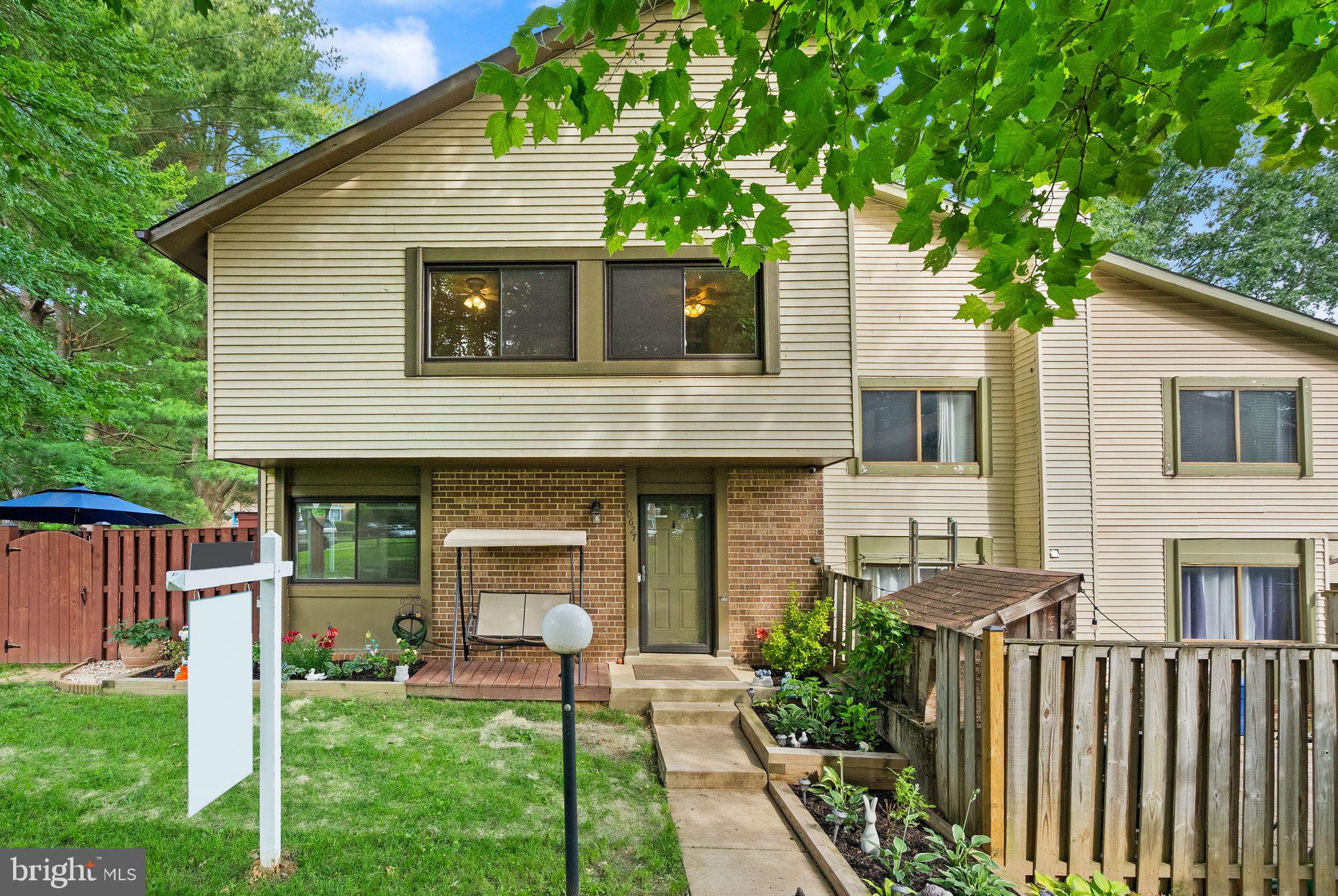 10627 SUMMER OAK COURT