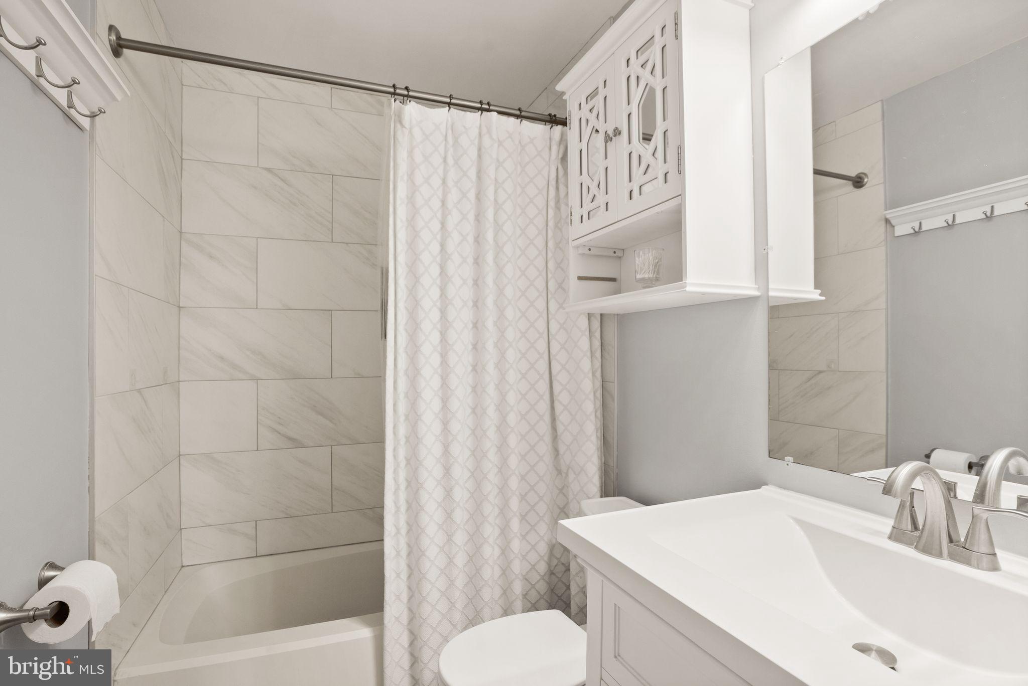 10627 SUMMER OAK COURT