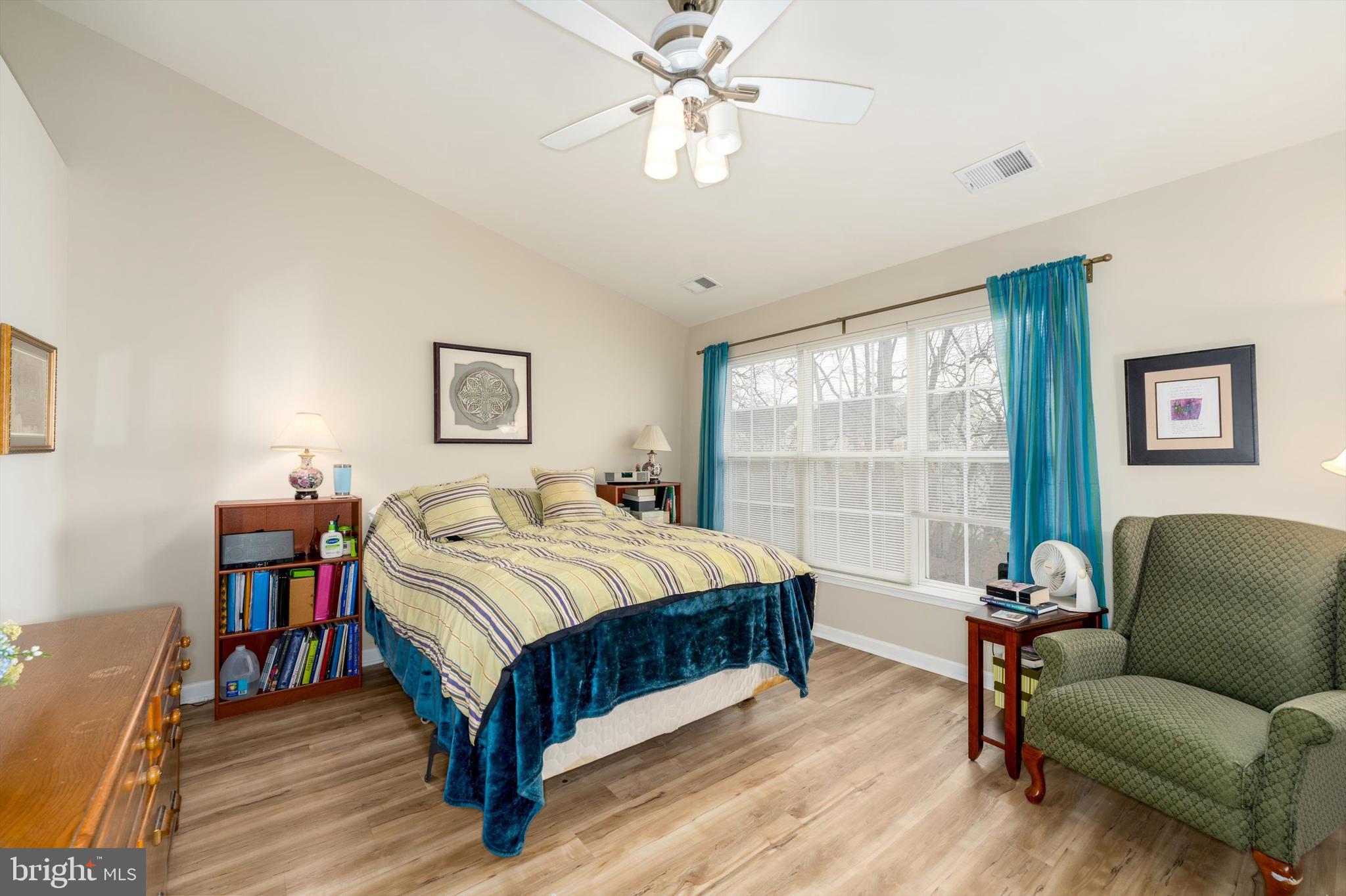 13082 PARK CRESCENT CIRCLE