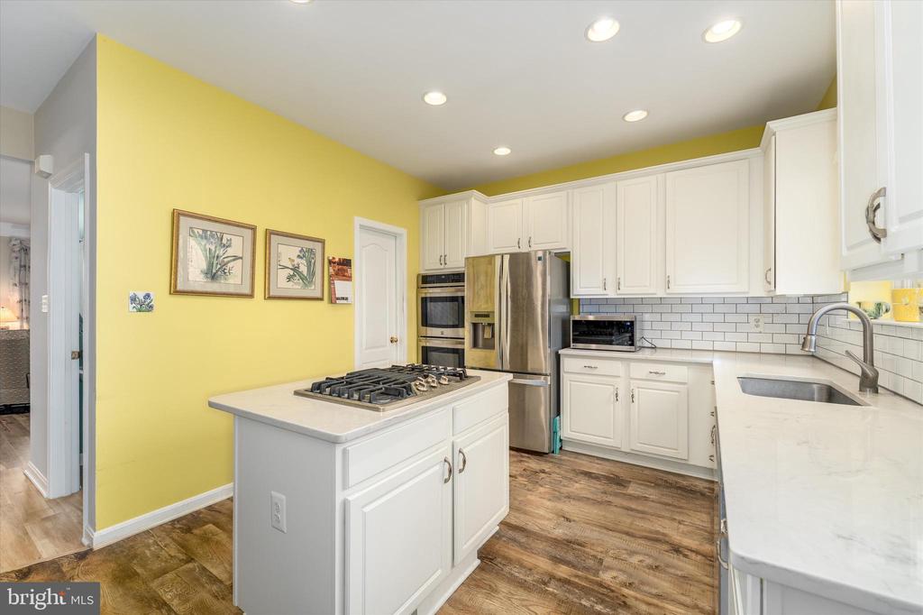 13082 PARK CRESCENT CIRCLE