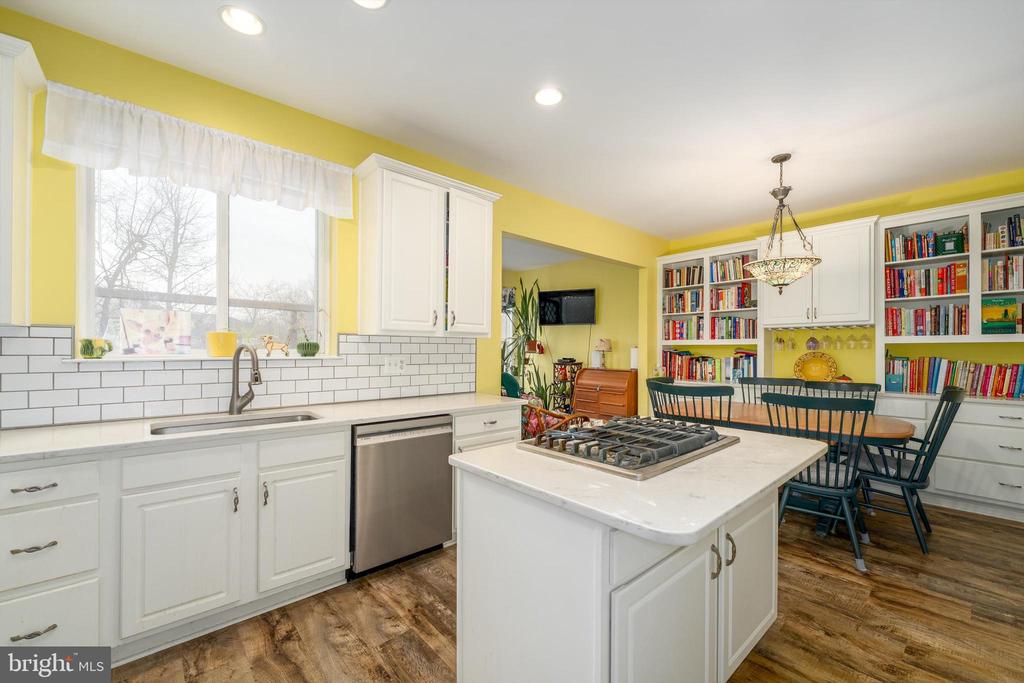 13082 PARK CRESCENT CIRCLE