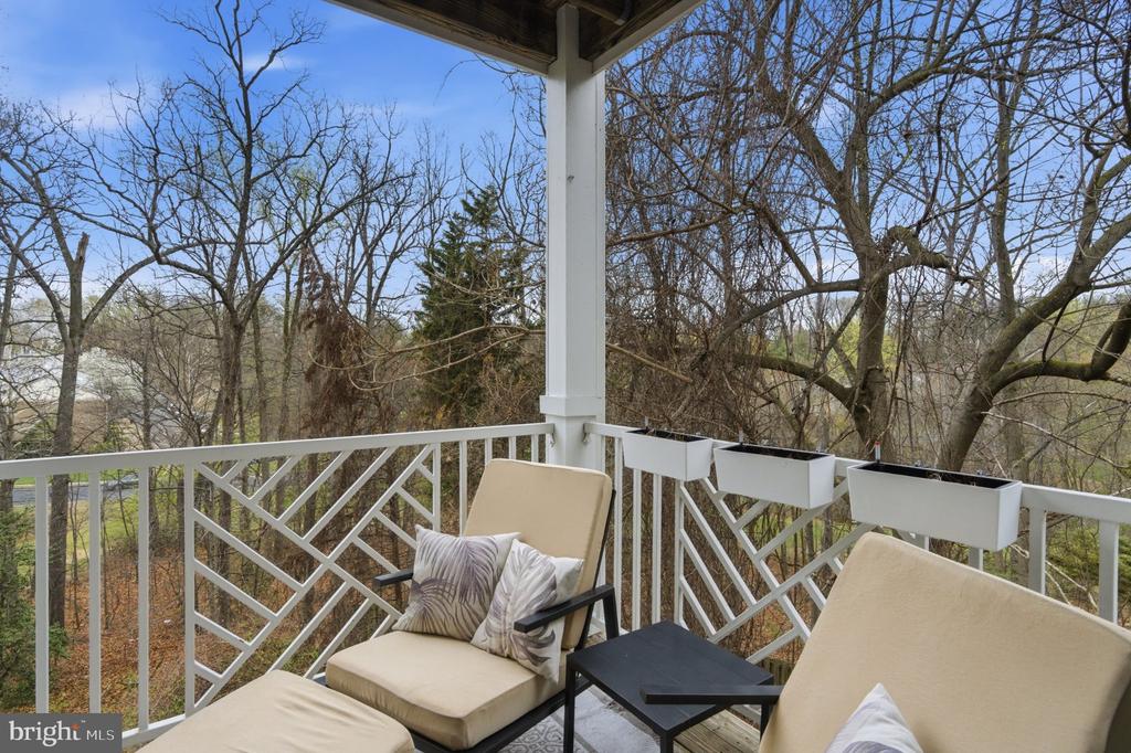 5990 FOUNDERS COURT 202