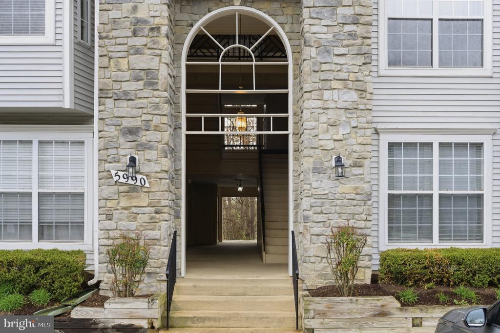 5990 FOUNDERS COURT 202