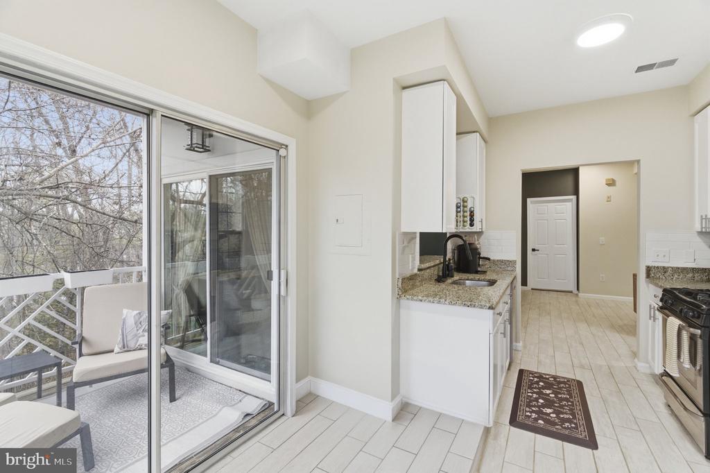 5990 FOUNDERS COURT 202