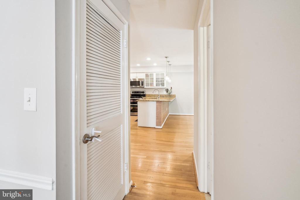 463 FORTRESS WAY