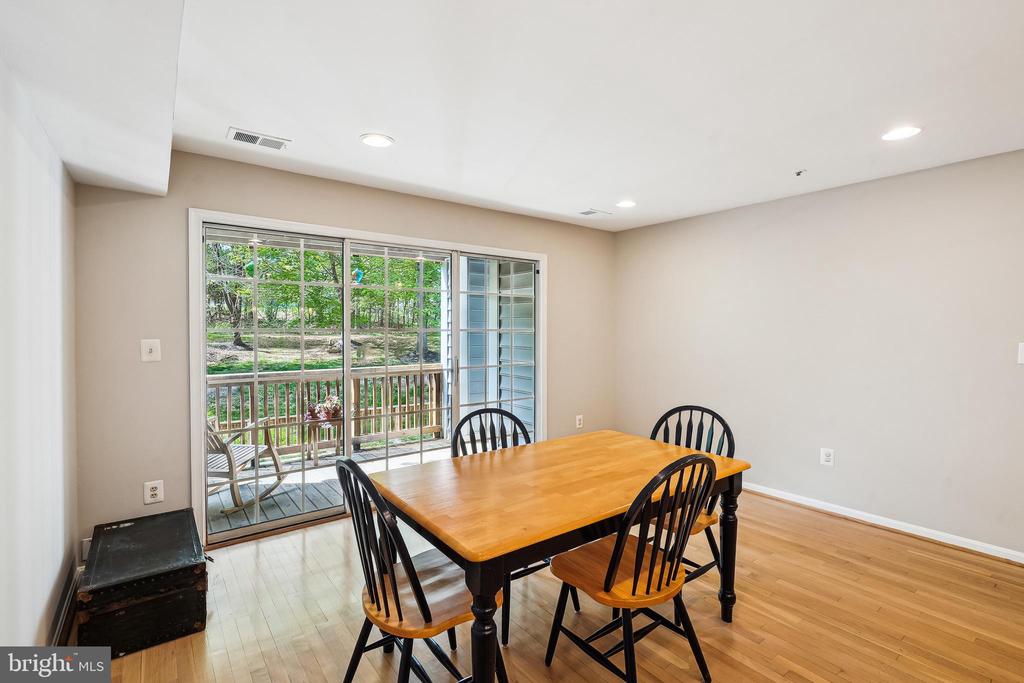 463 FORTRESS WAY