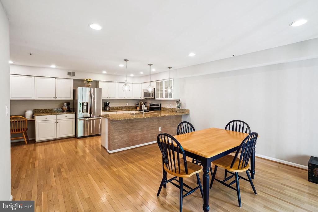 463 FORTRESS WAY
