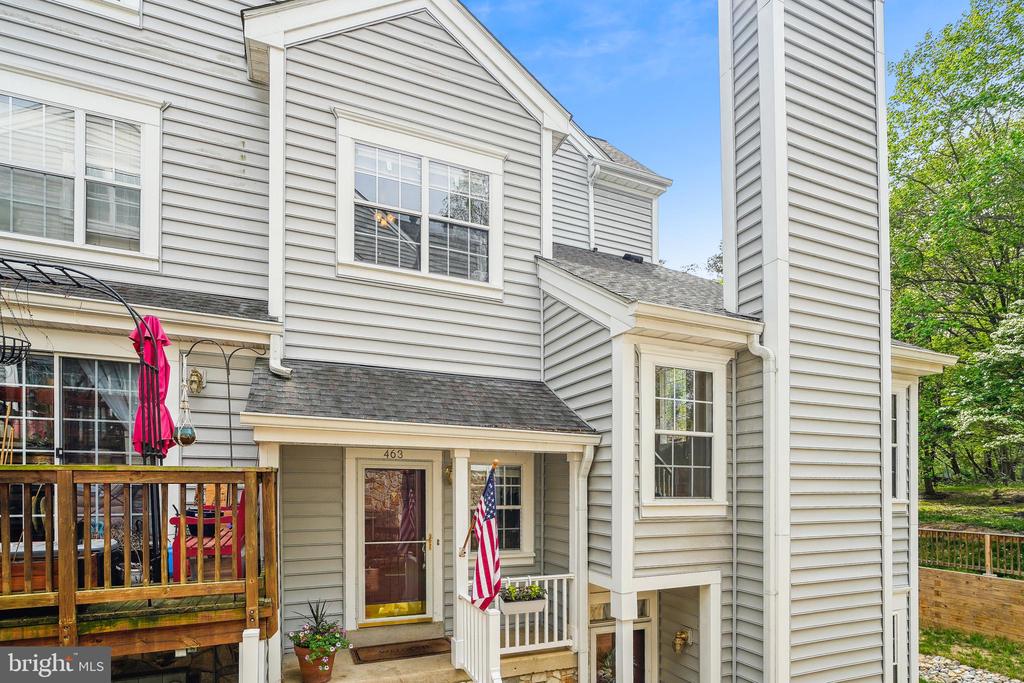 463 FORTRESS WAY