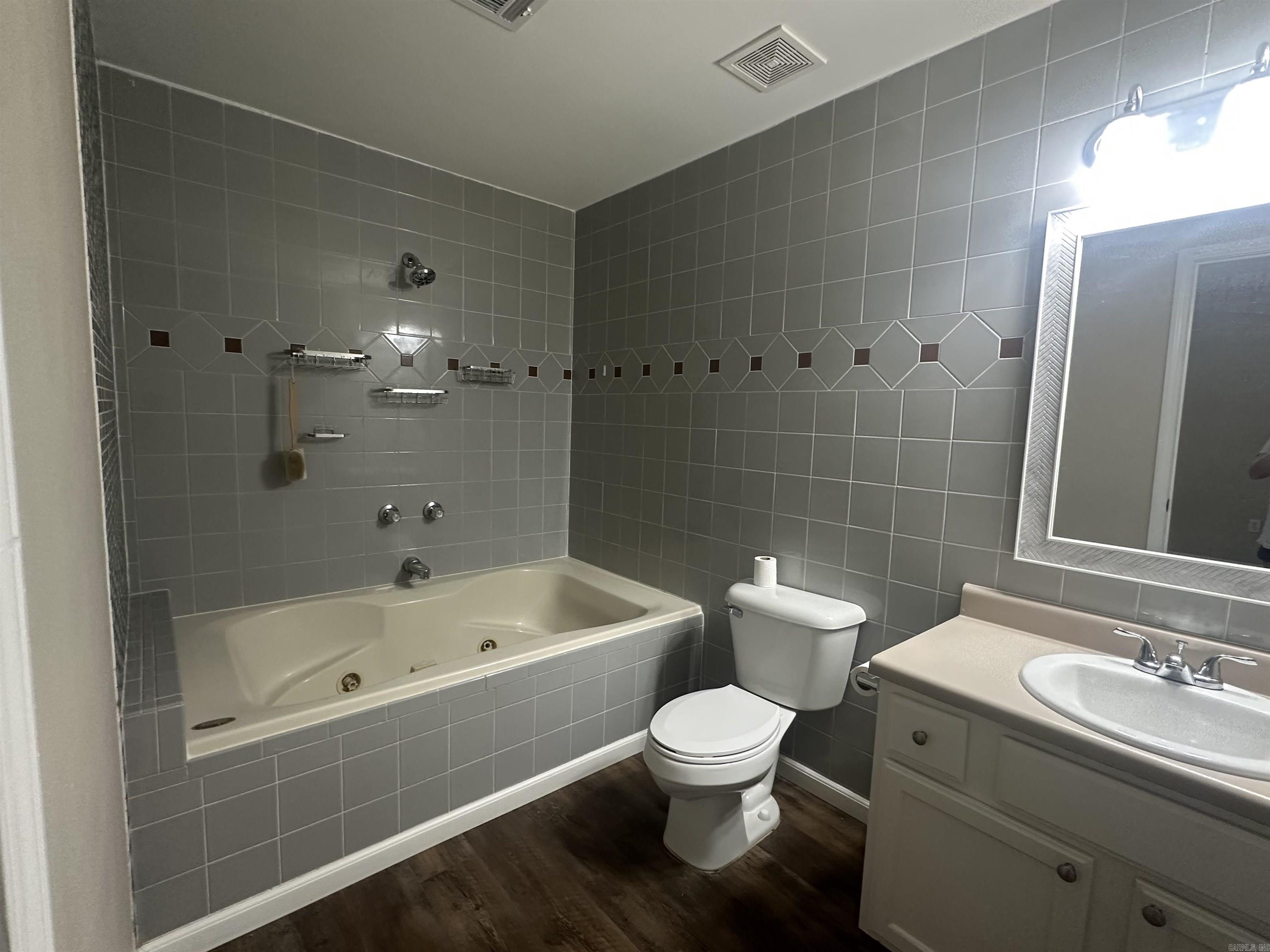 14307 COTTONTAIL LANE