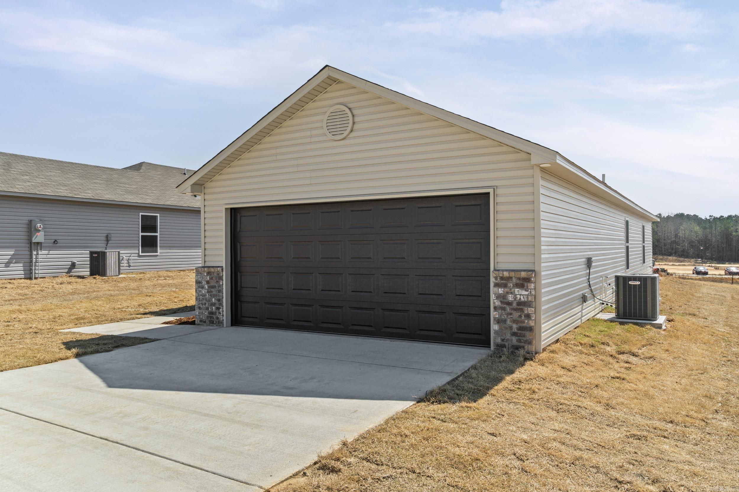 7017 Potomac Trail