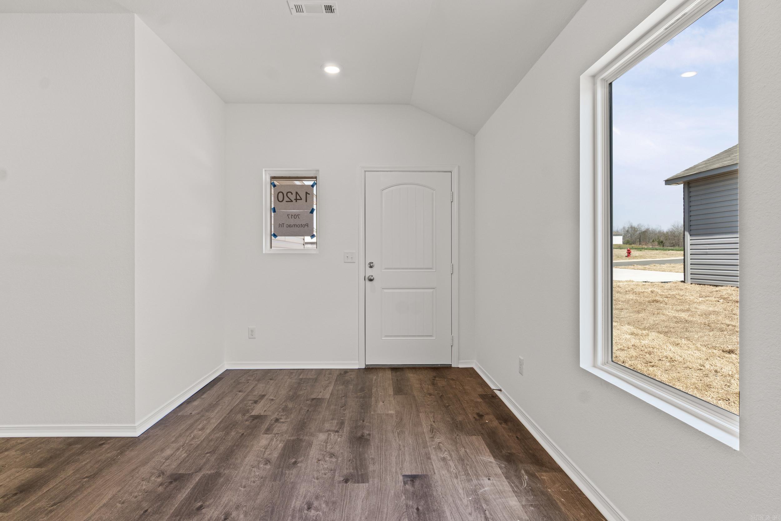 7017 Potomac Trail