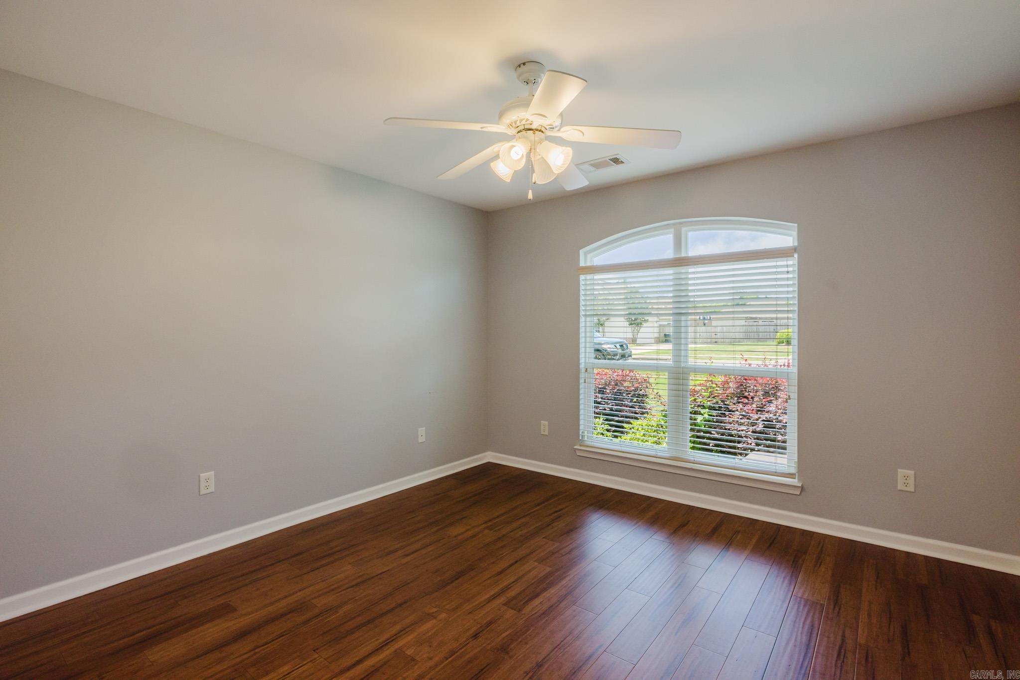 3622 Heritage Farm Drive