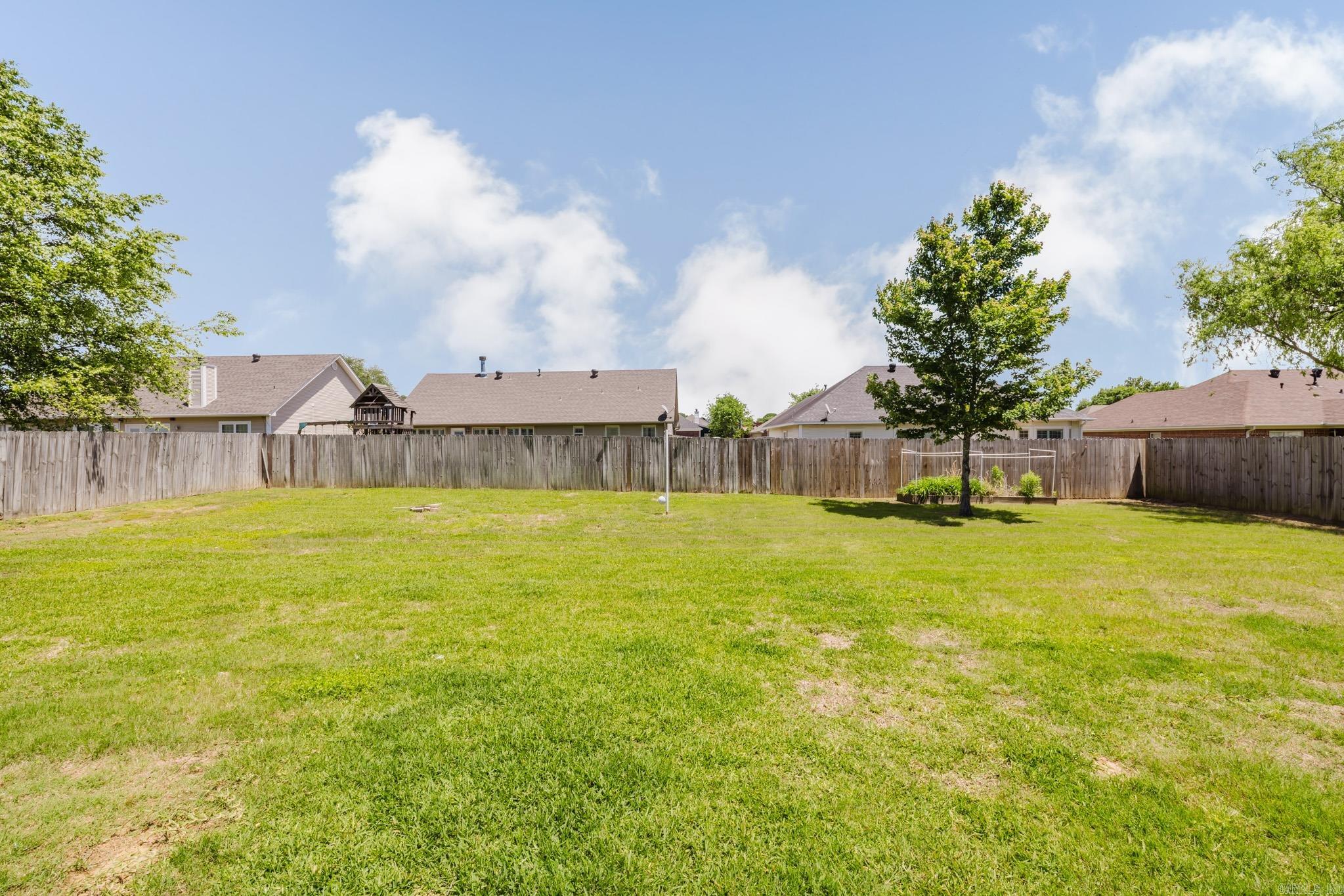 3622 Heritage Farm Drive