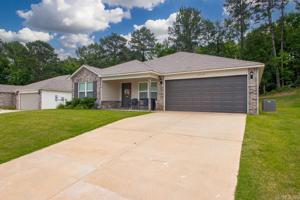 1939 Auburn Hills Drive