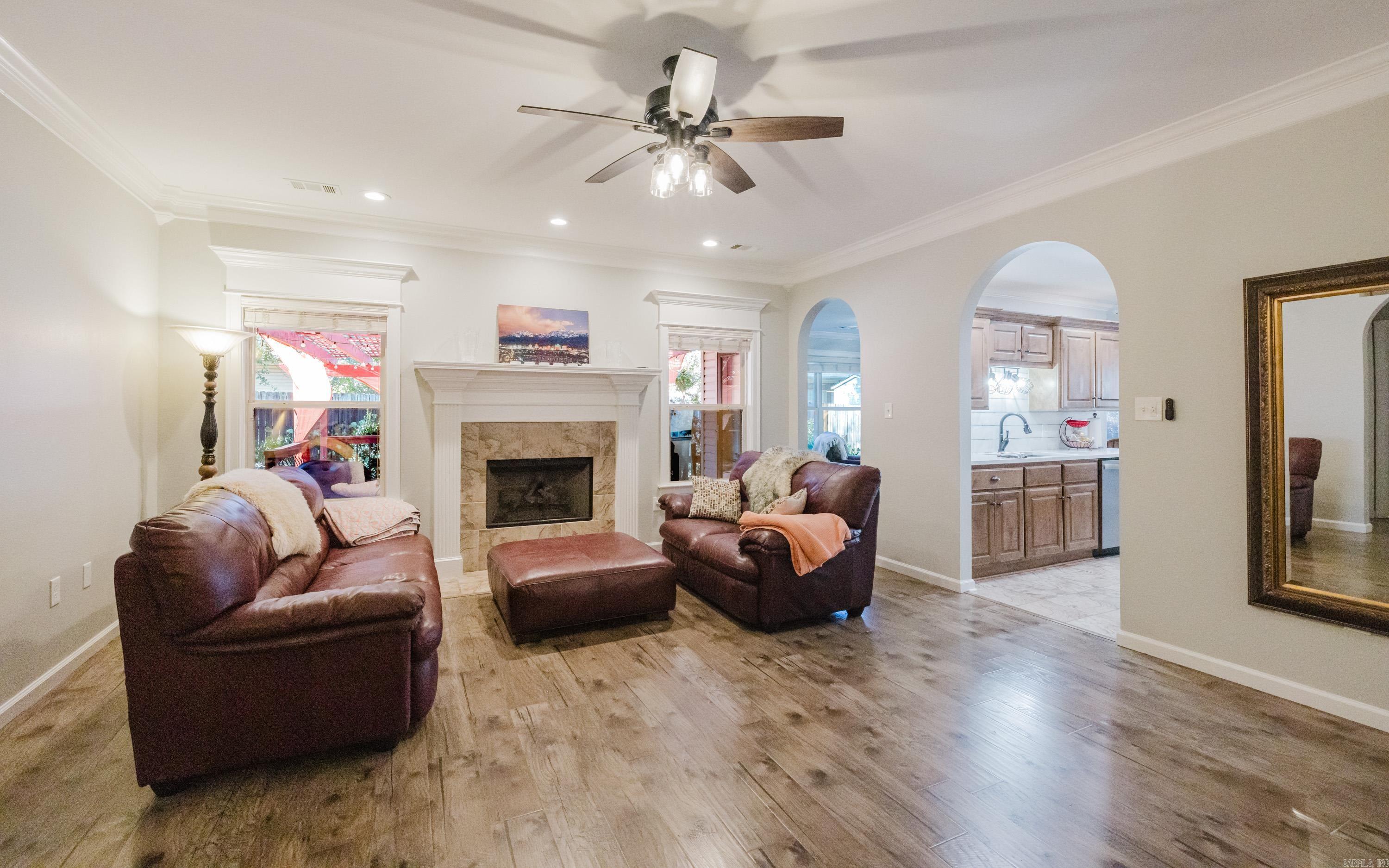 3396 Bay Meadow