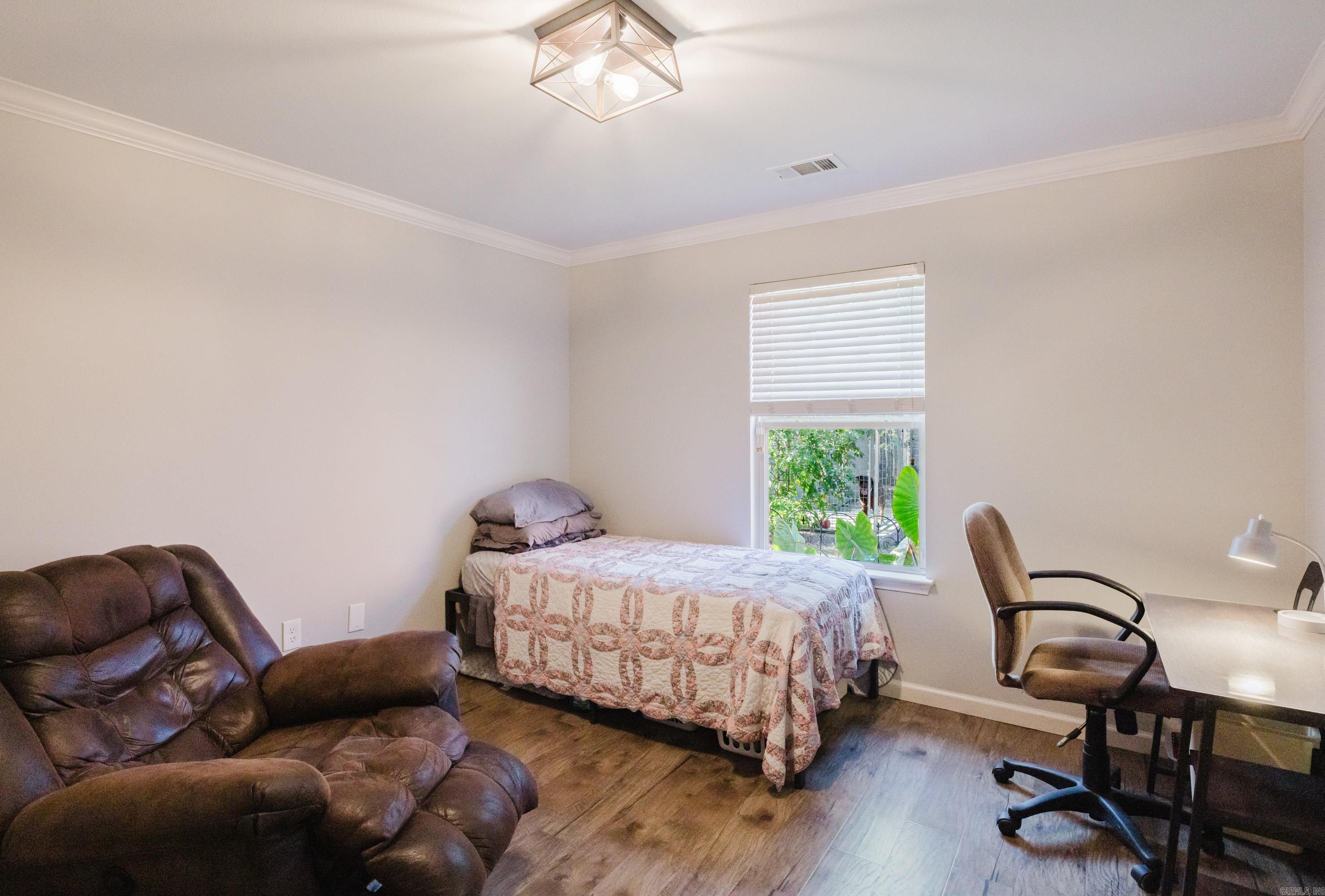 3396 Bay Meadow