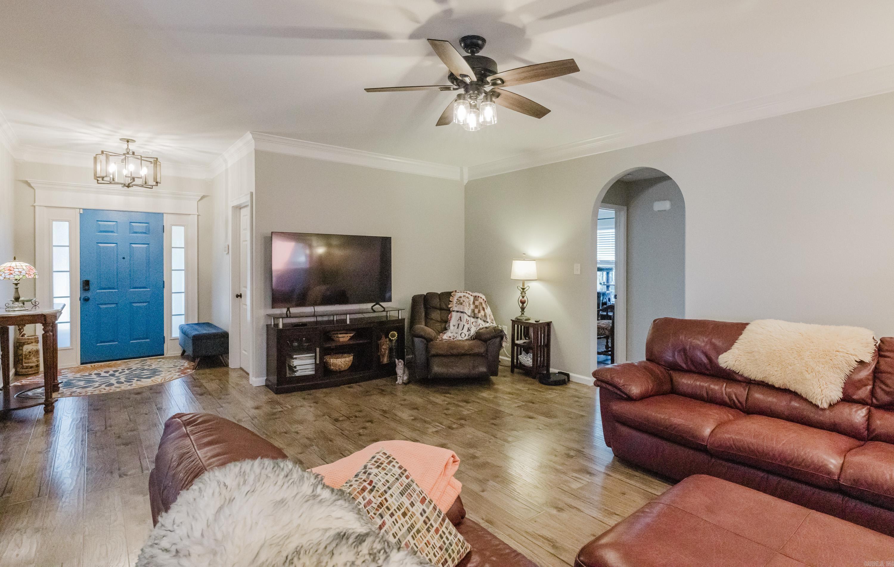 3396 Bay Meadow