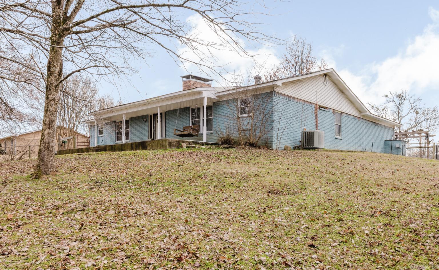 104 Rainbow Lane